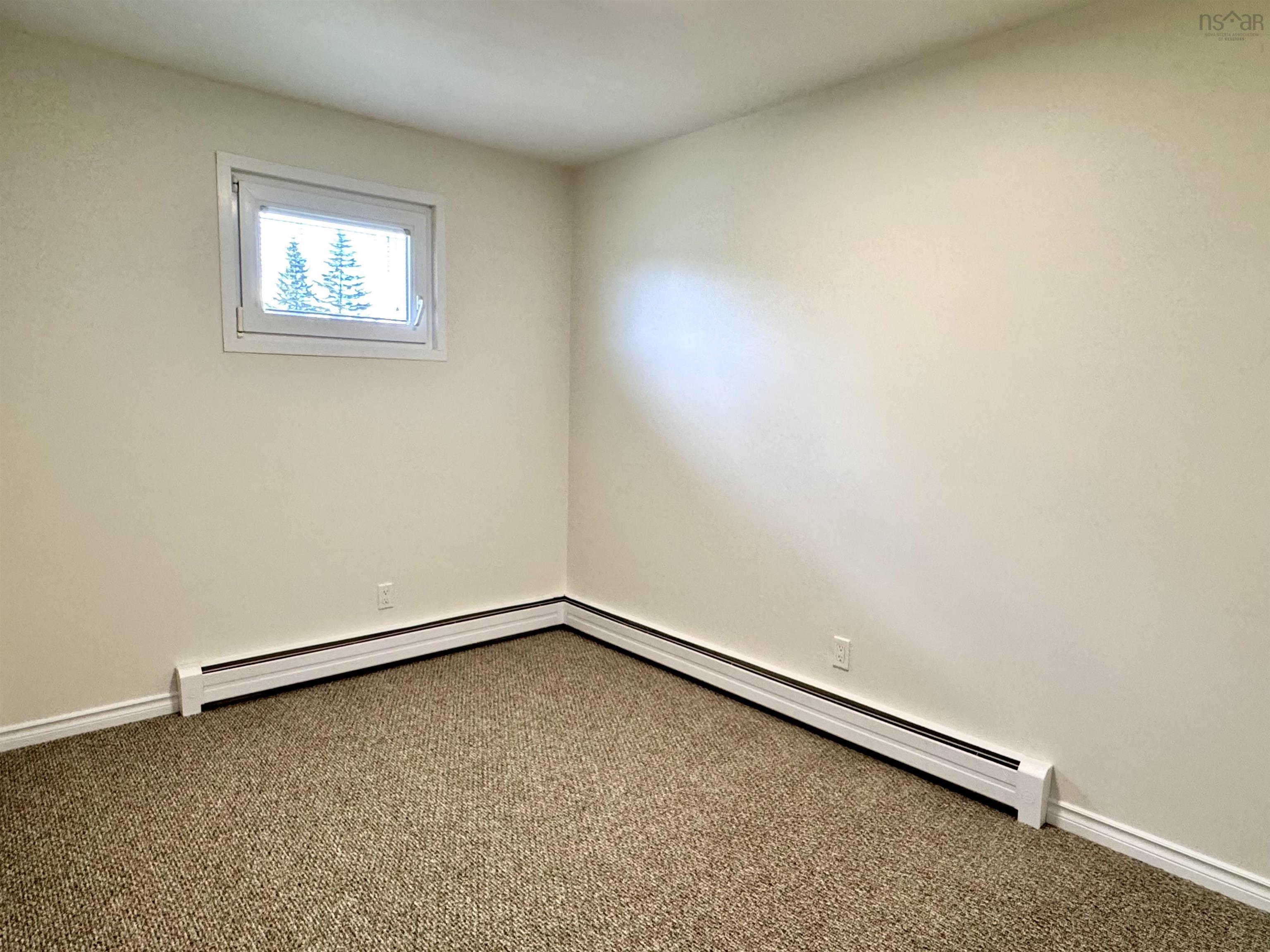 $329,000.00: 10 Donovan Crescent, Dominion