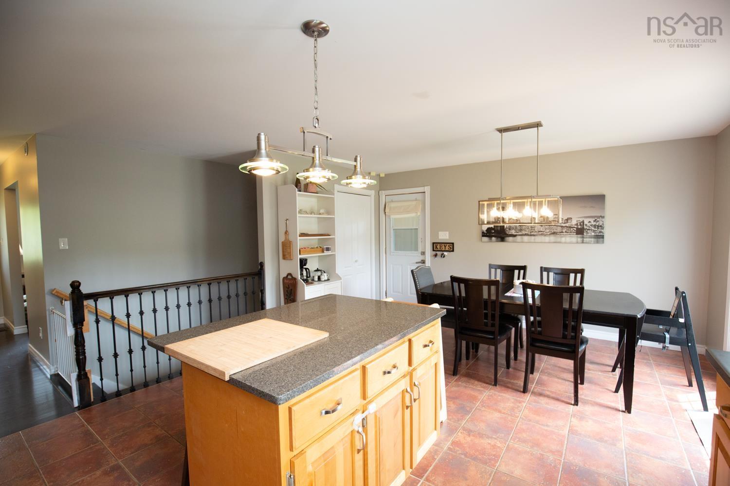 $585,000.00: 105 HIDDEN VALLEY Drive, Valley