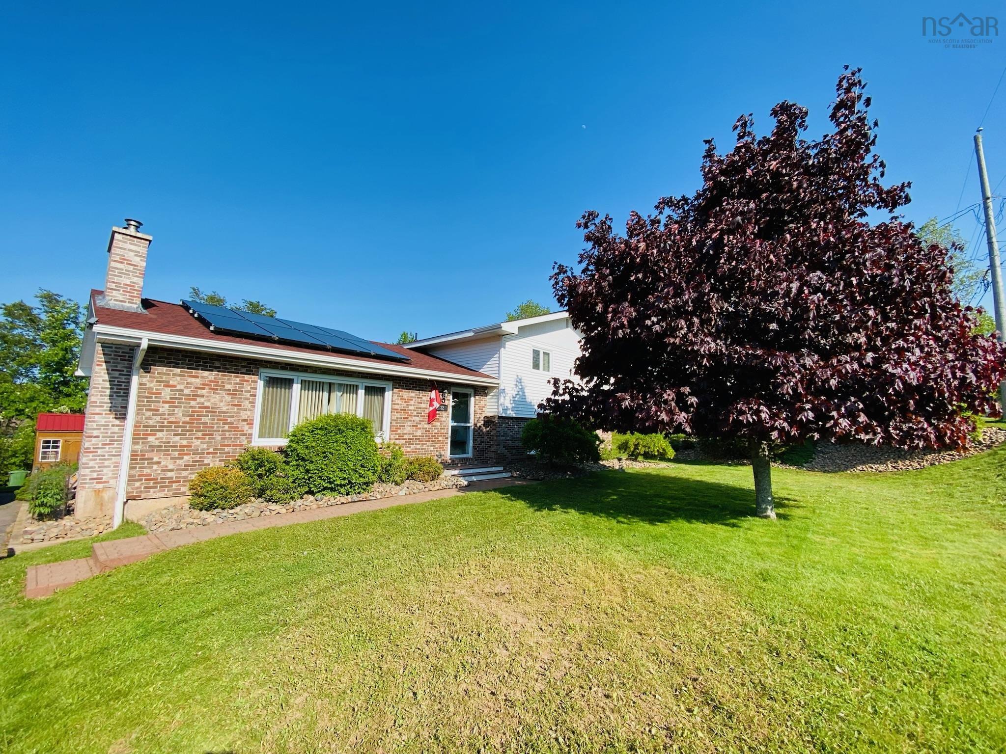 $554,900.00: 32 Spruce Drive, Salmon River