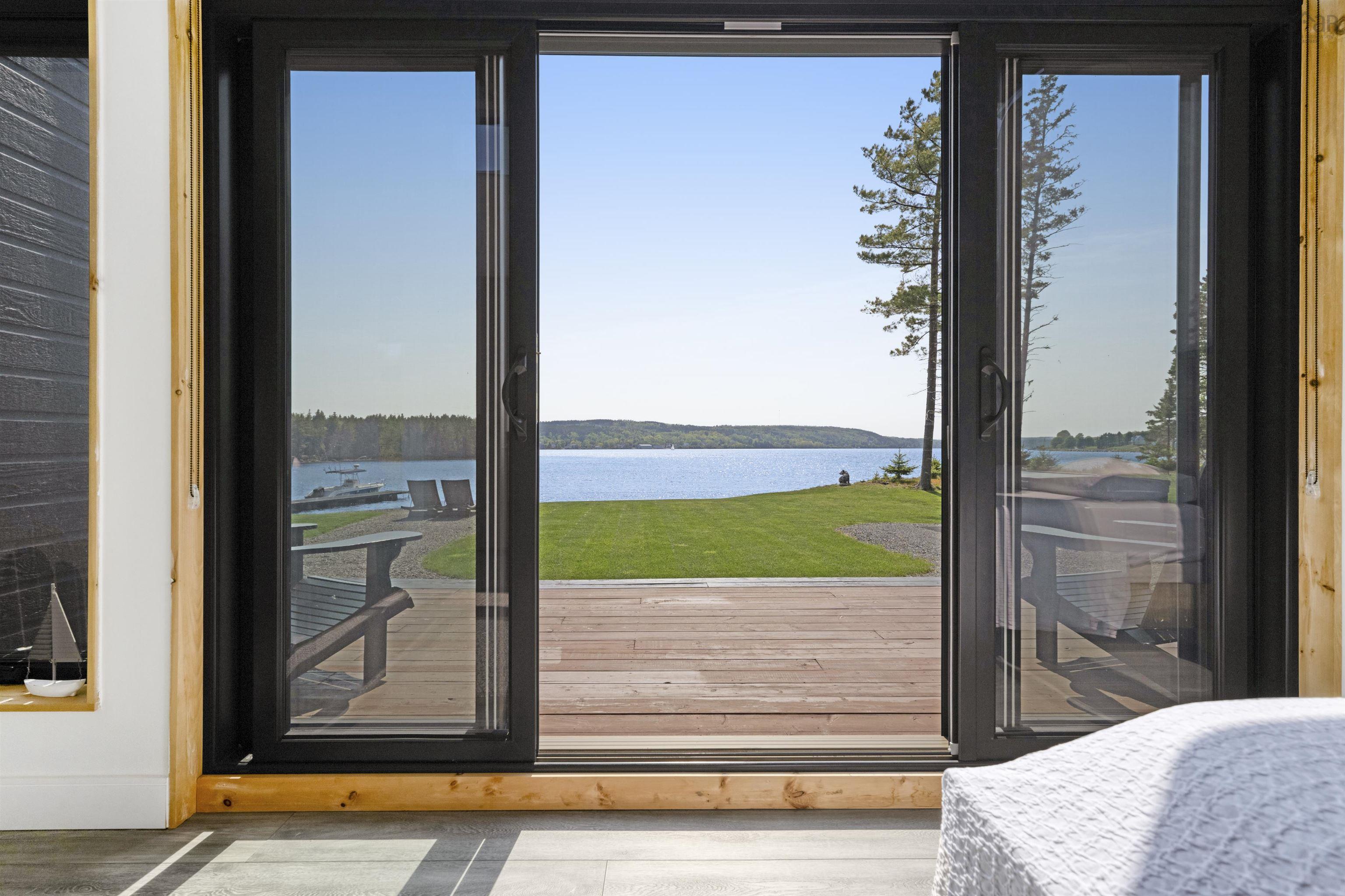 $1,500,000.00: 4125 Highway 332, East Lahave