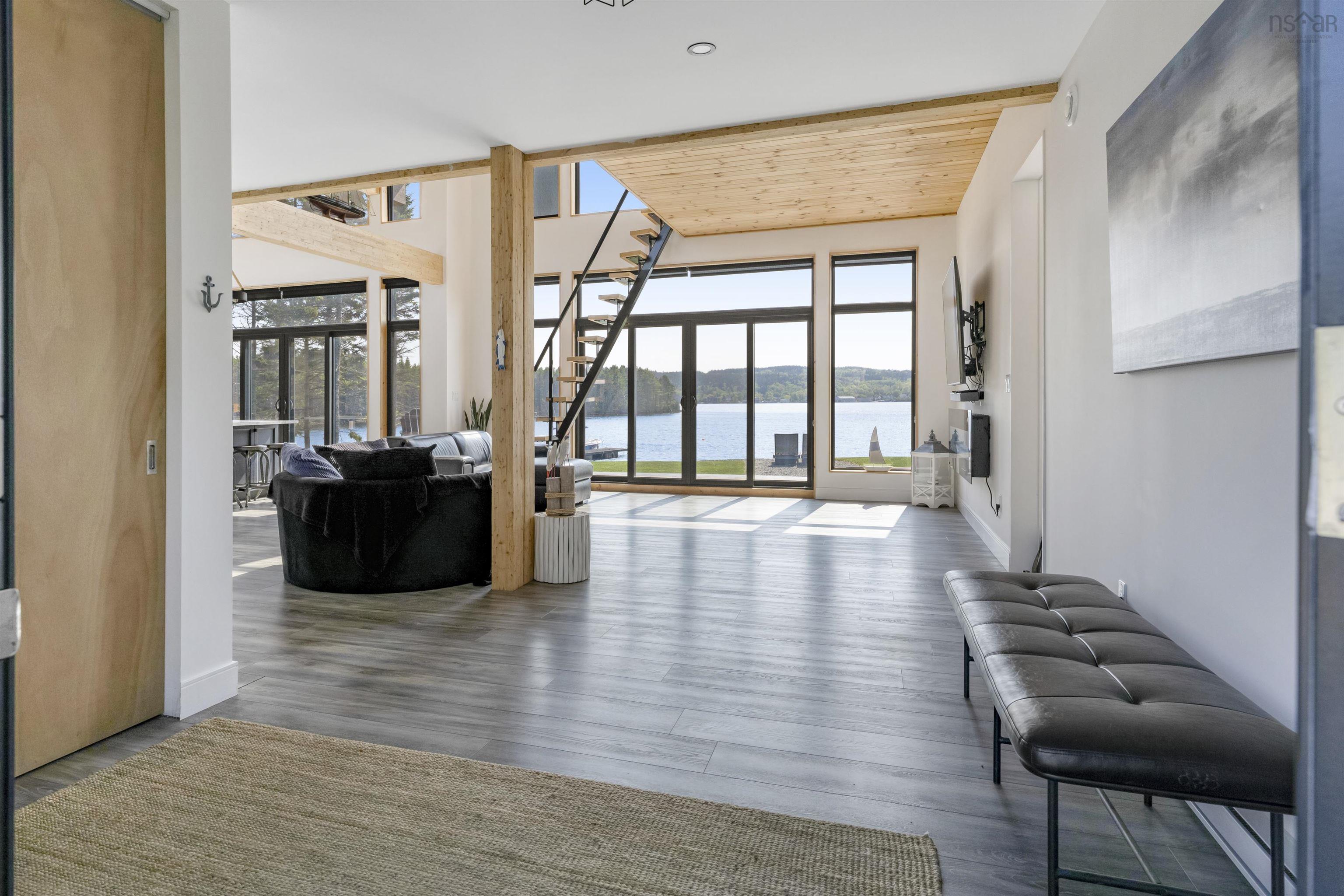 $1,500,000.00: 4125 Highway 332, East Lahave