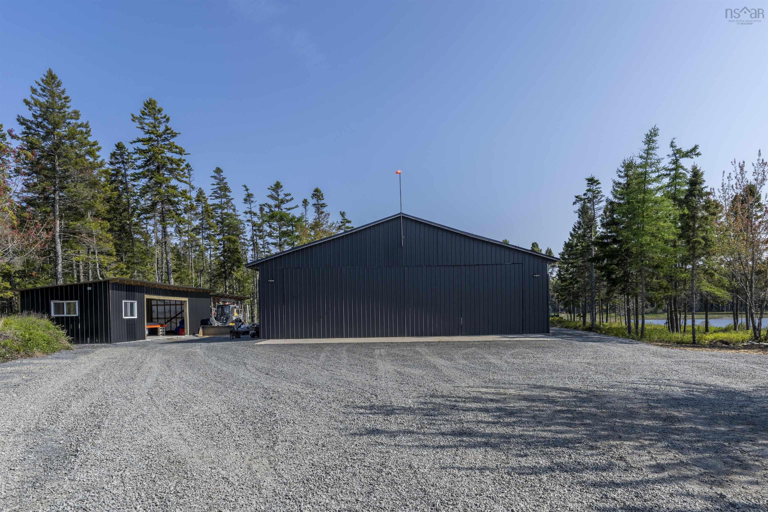 $1,500,000.00: 4125 Highway 332, East Lahave