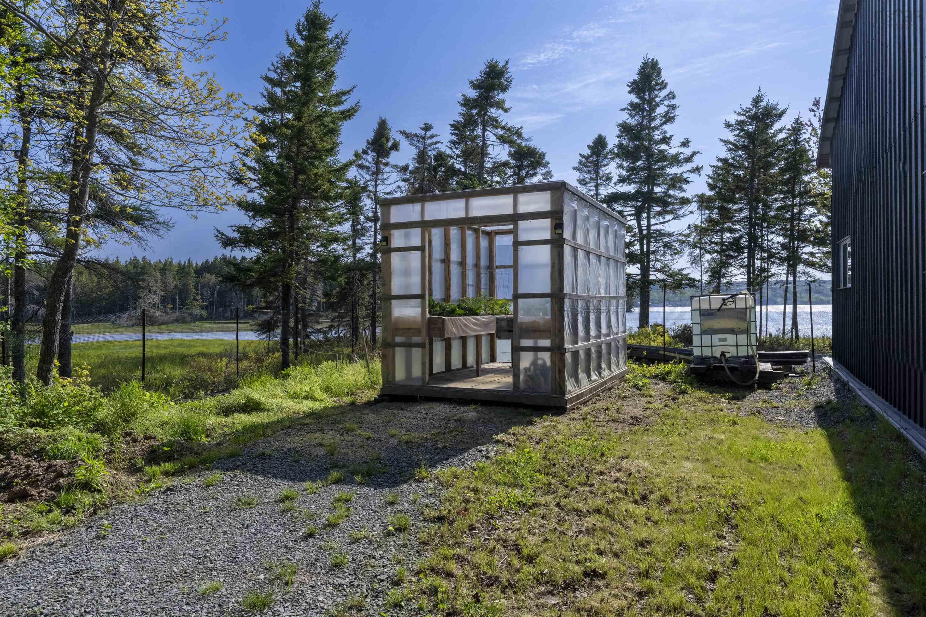 $1,500,000.00: 4125 Highway 332, East Lahave