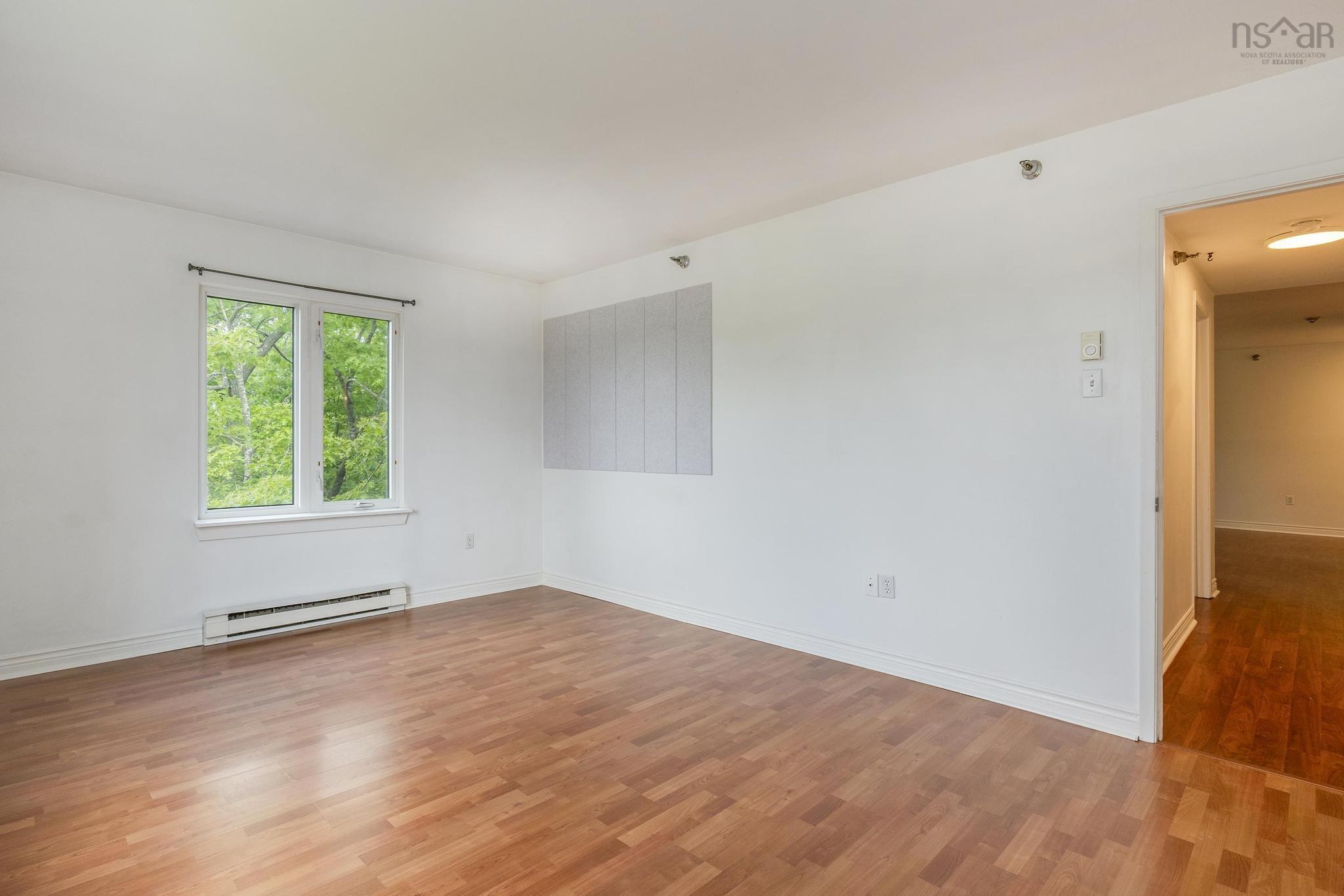 $335,000.00: 112 174 Rutledge Street, Bedford