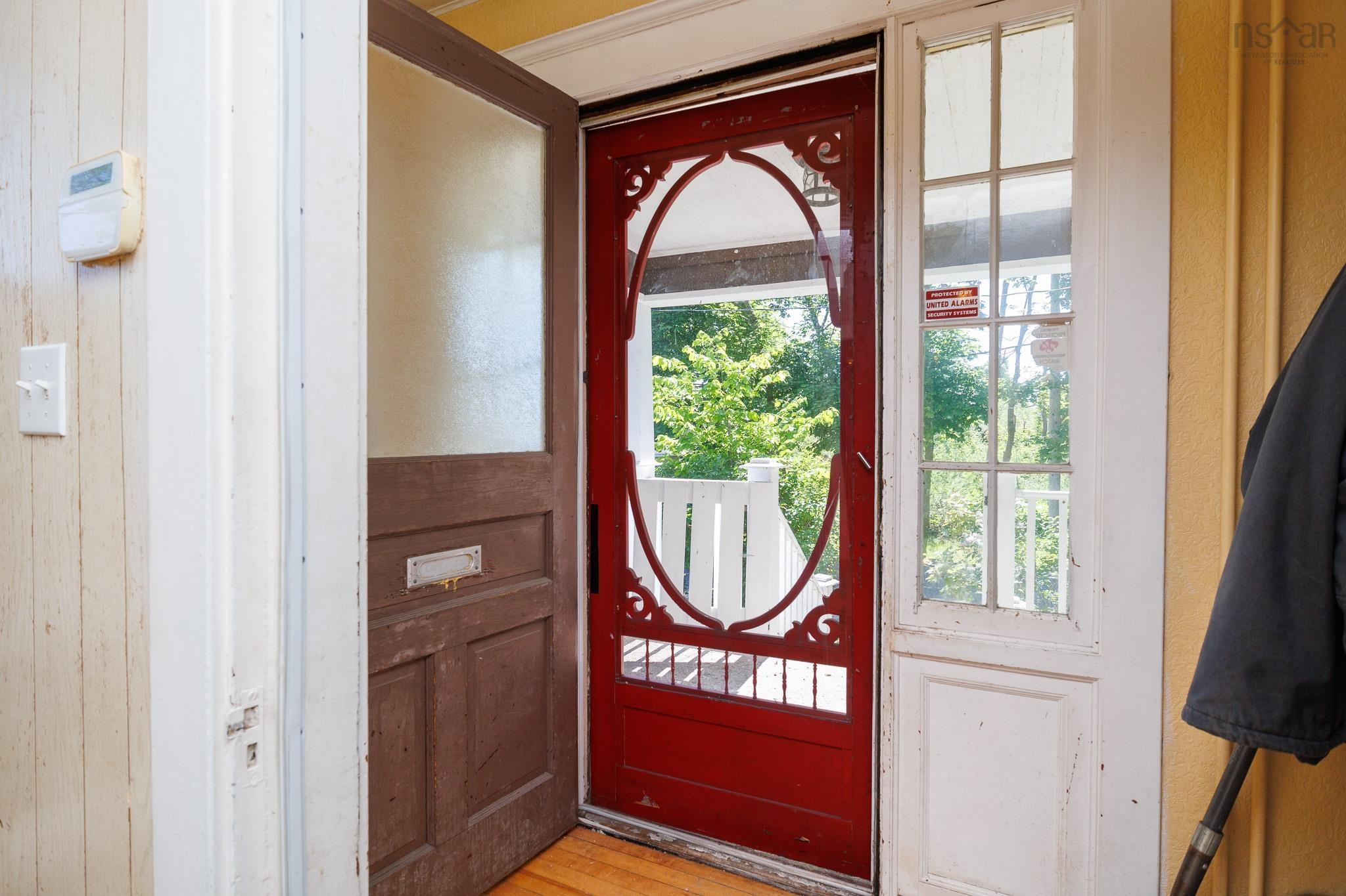 $186,000.00: 27 Victoria Street, North Sydney