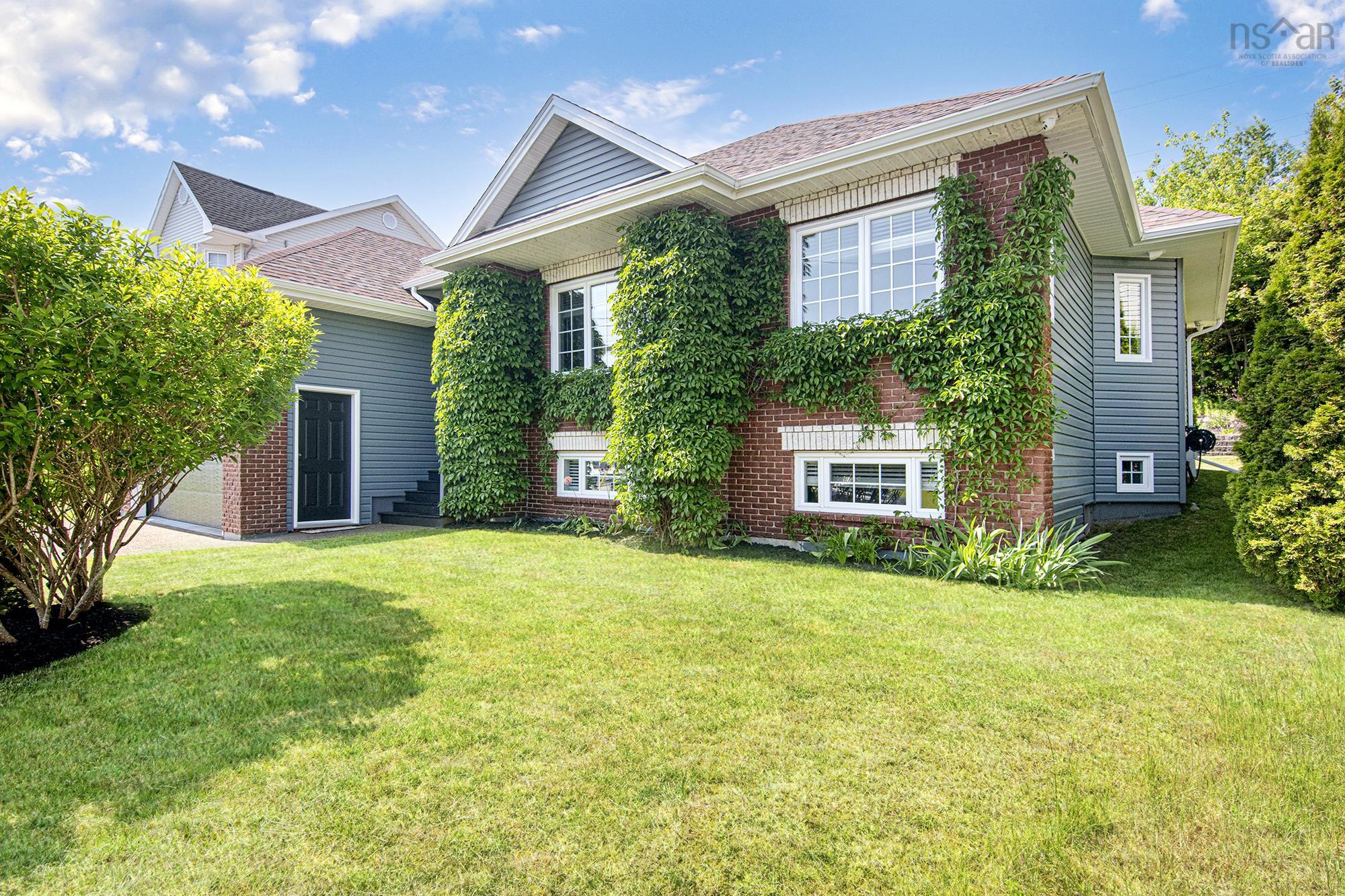$929,900.00: 27 Stone Gate Court, Dartmouth