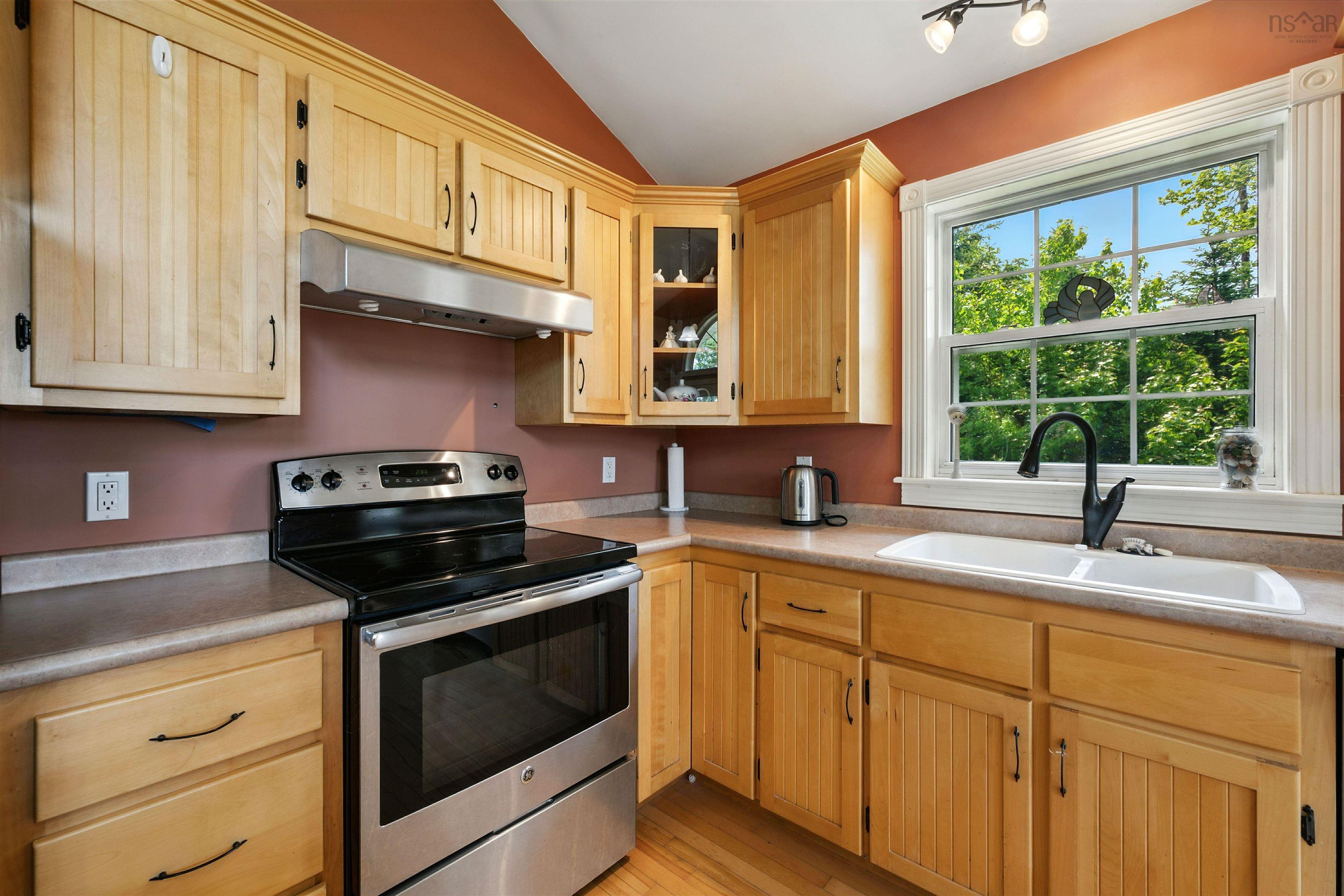 $484,900.00: 505 Natures Haven Road, Lake Paul