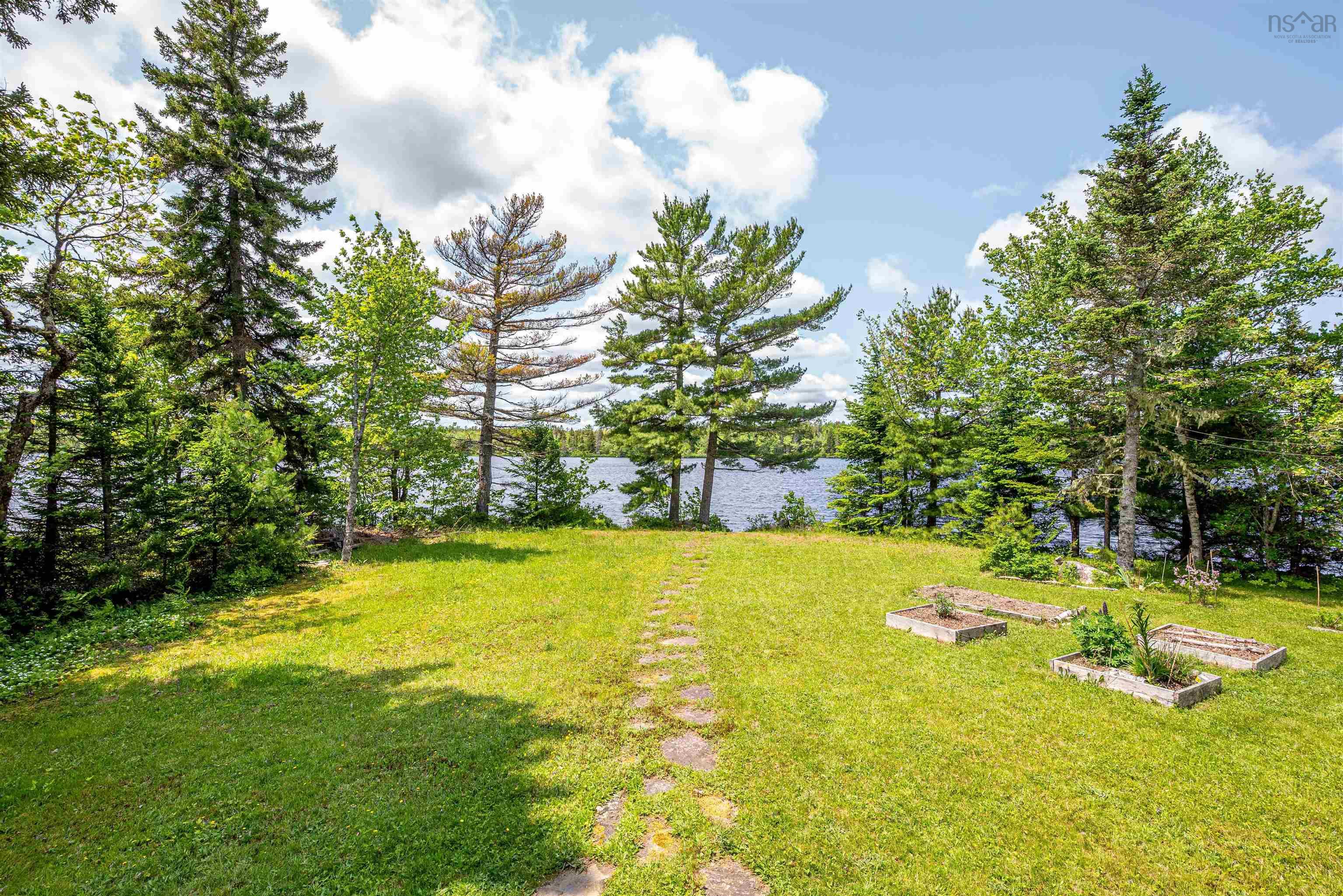 $484,900.00: 505 Natures Haven Road, Lake Paul