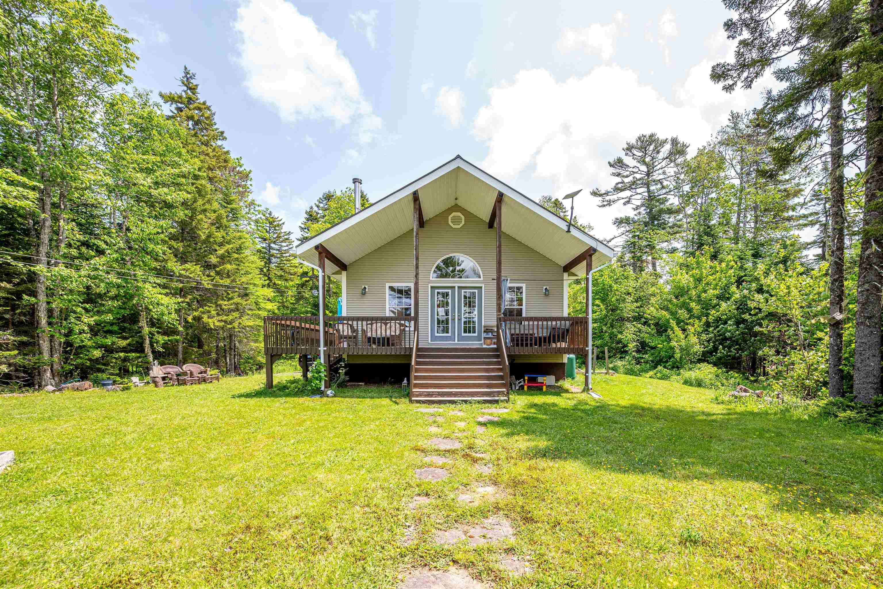 $484,900.00: 505 Natures Haven Road, Lake Paul