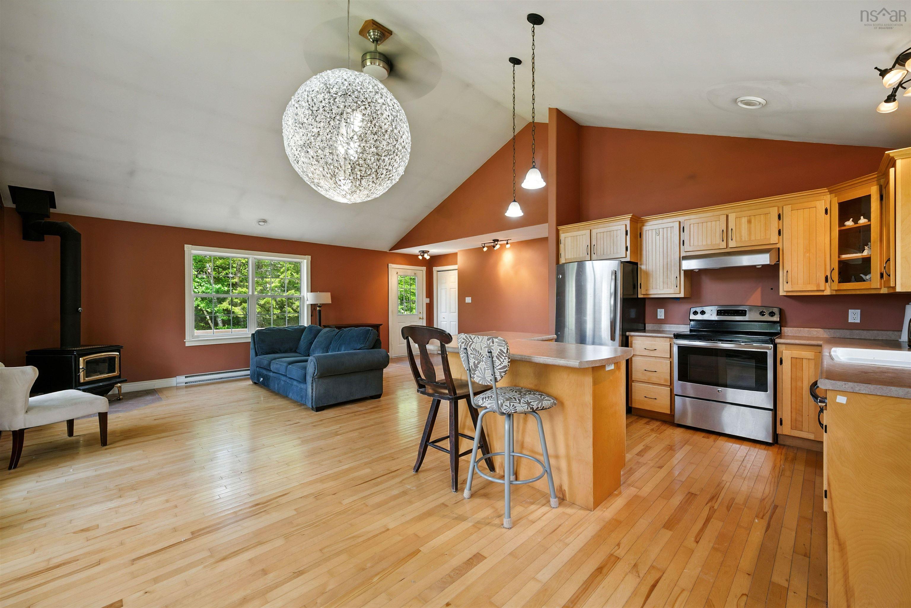 $484,900.00: 505 Natures Haven Road, Lake Paul