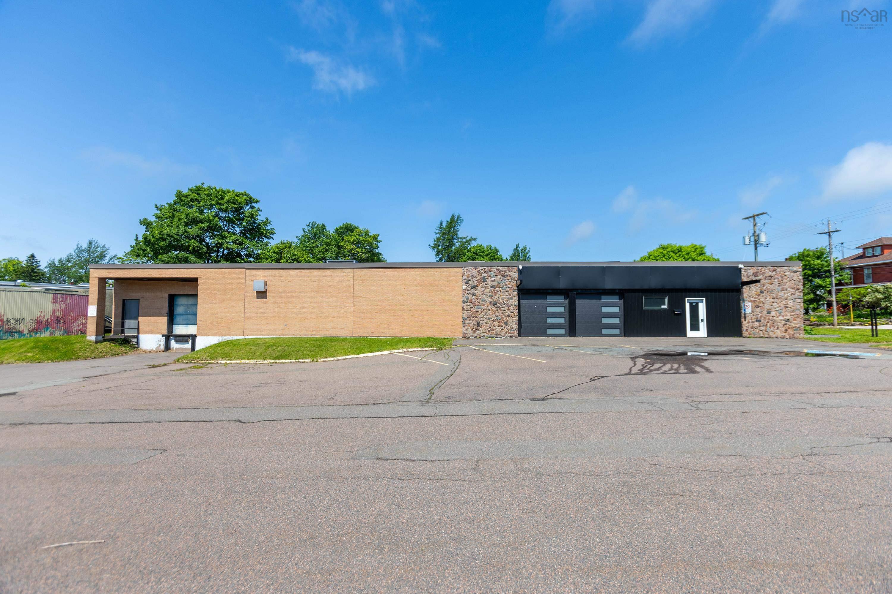 $749,900.00: 26 Laplanche Street, Amherst