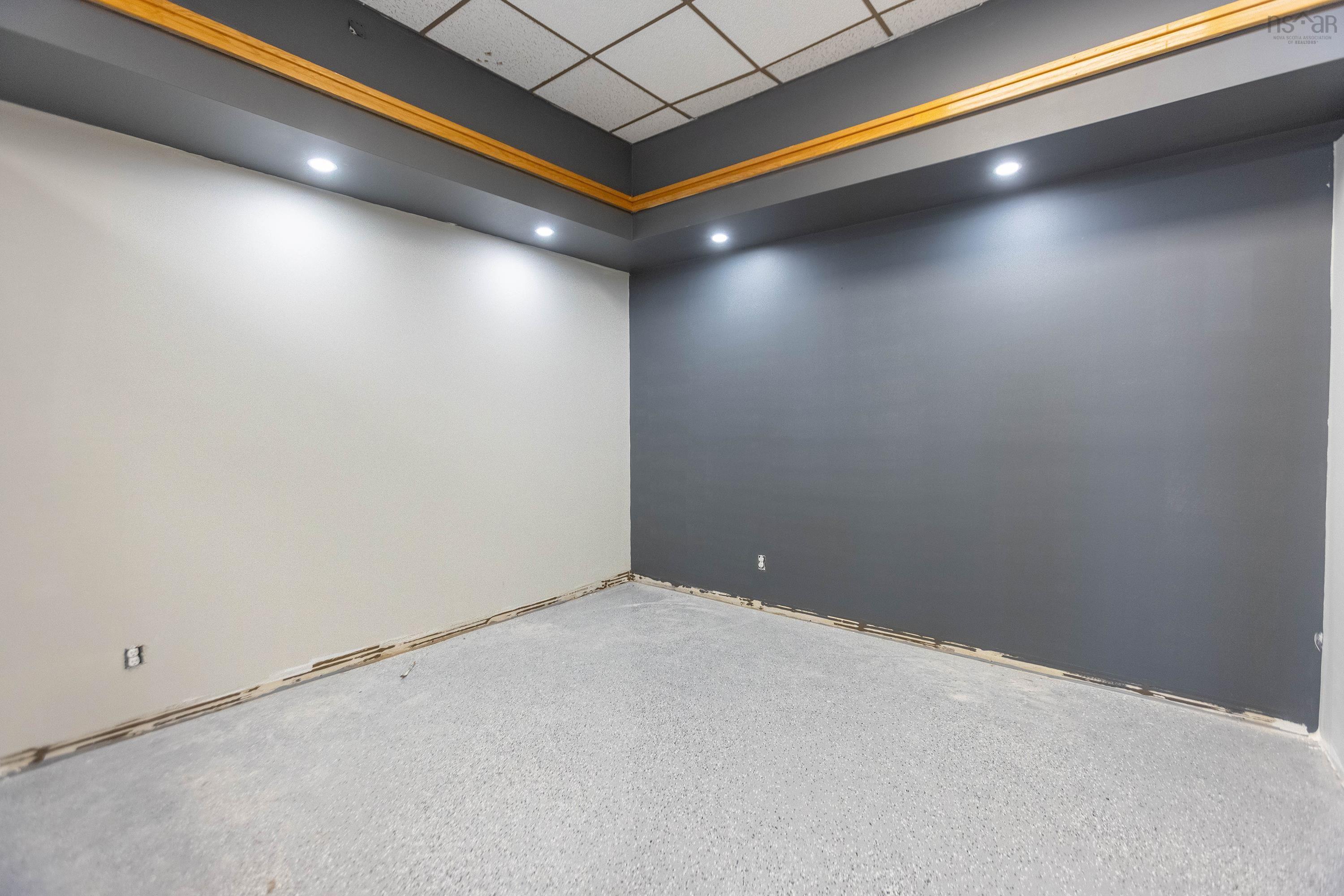 $749,900.00: 26 Laplanche Street, Amherst