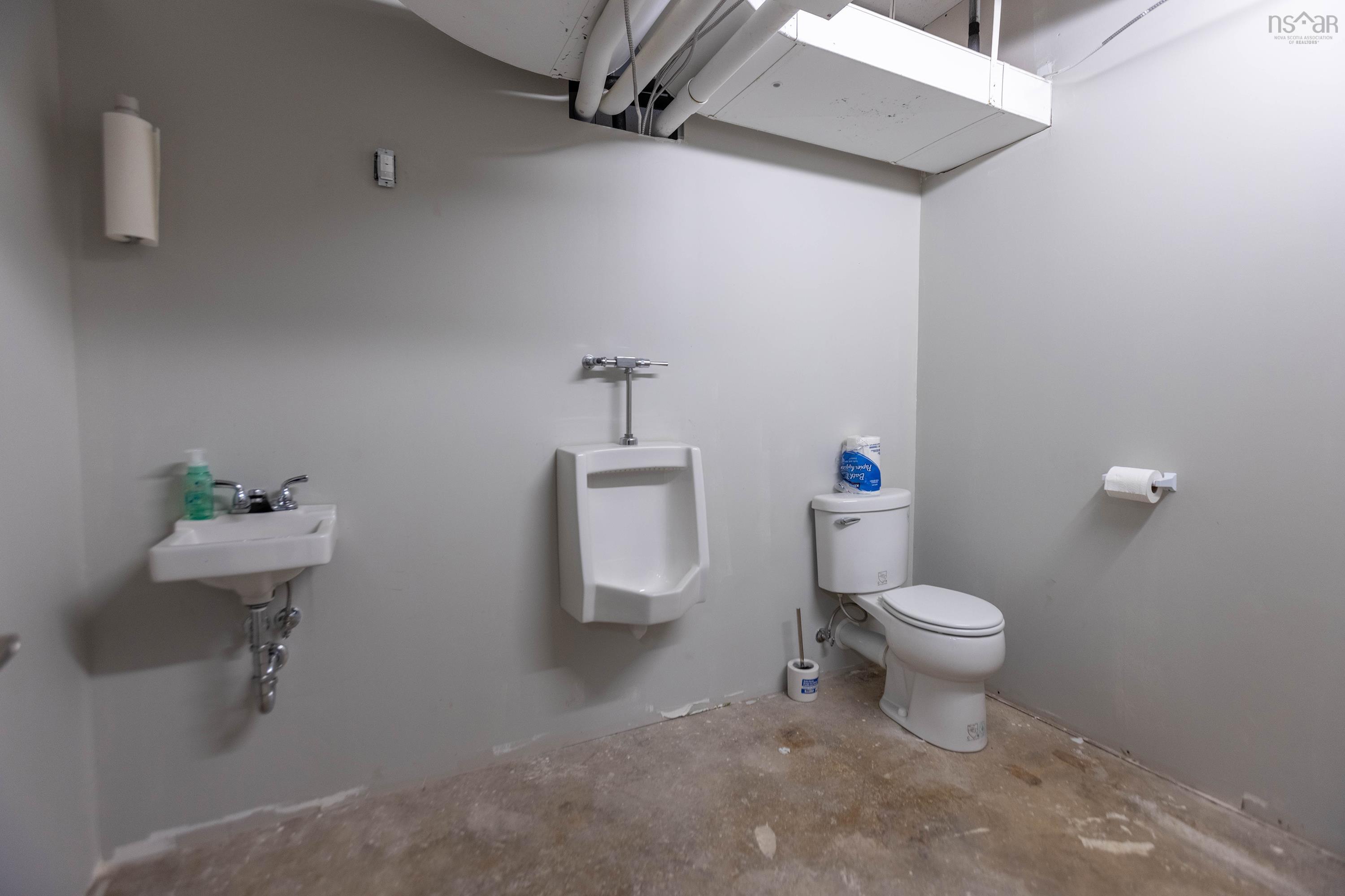 $749,900.00: 26 Laplanche Street, Amherst