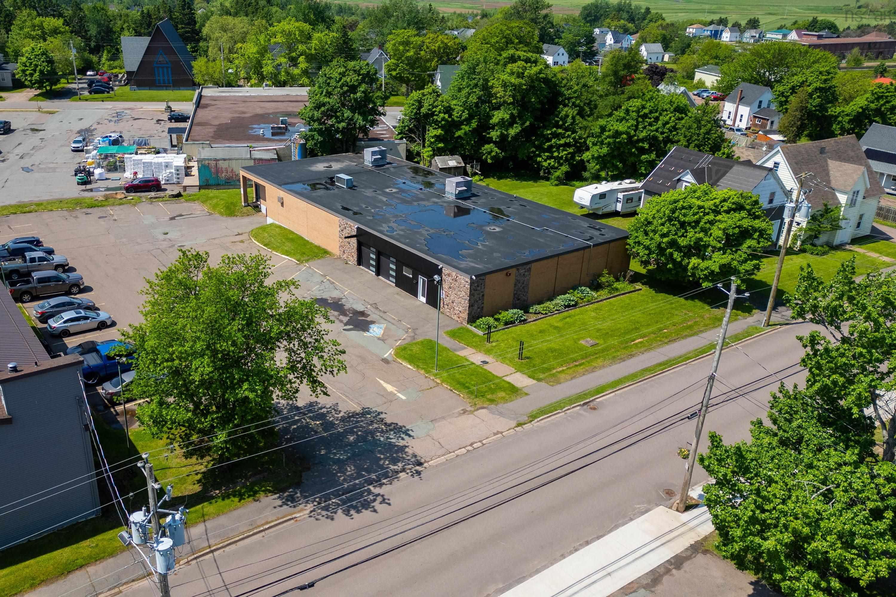 $749,900.00: 26 Laplanche Street, Amherst