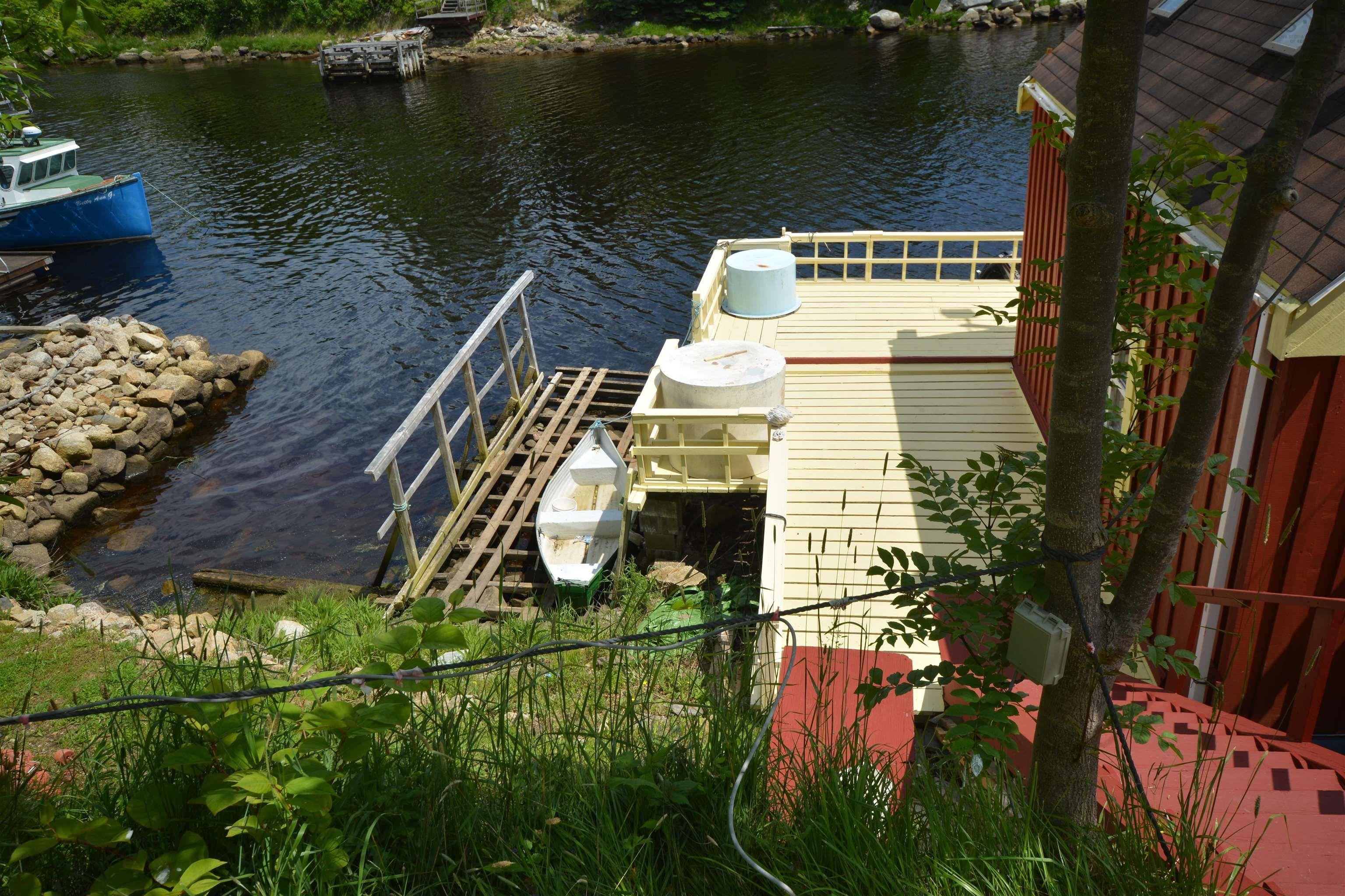 1570 John Brackett Drive, Herring Cove, NS (MLS 202514873)