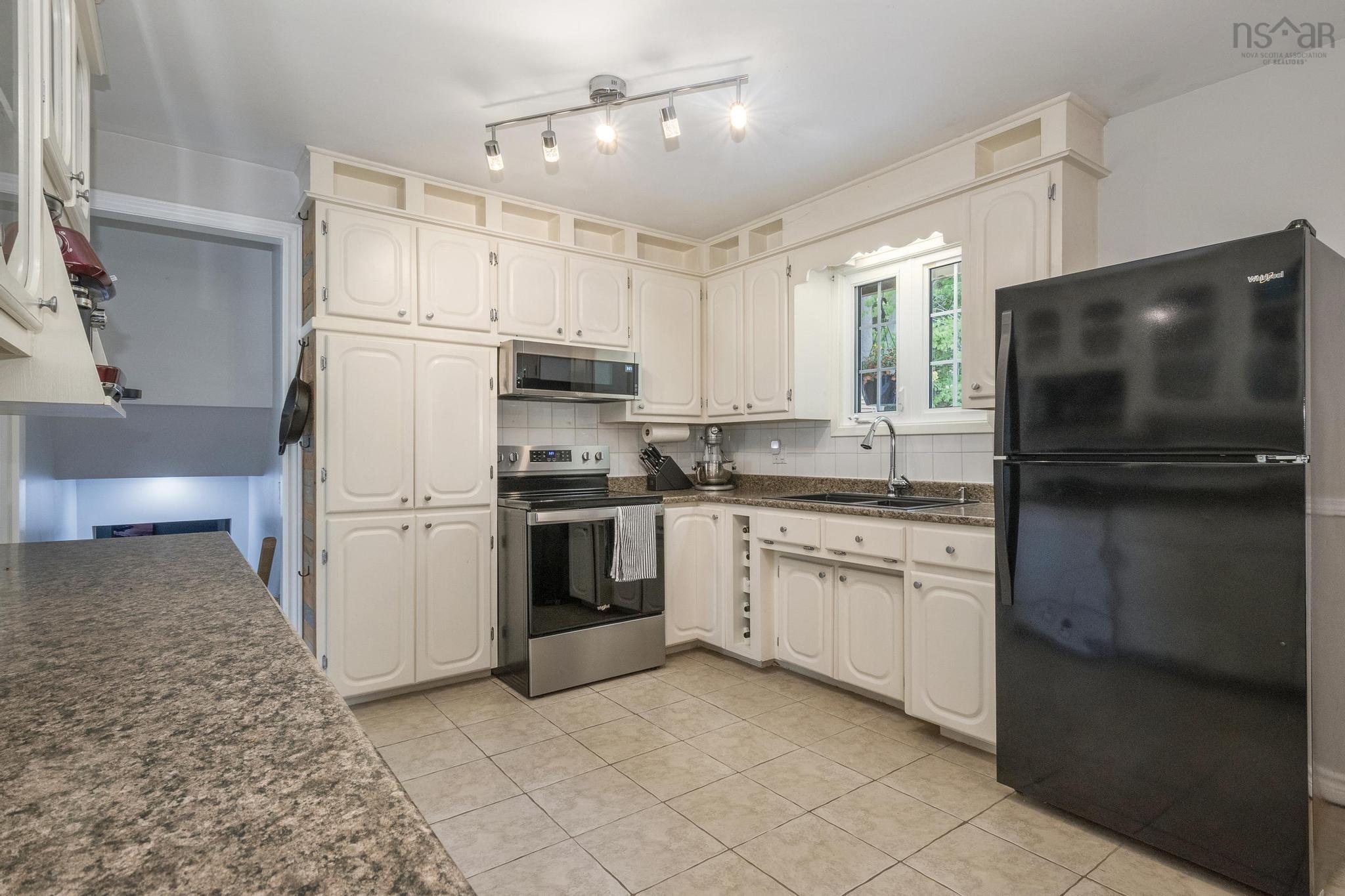 $344,000.00: 857 Fales River Drive, Greenwood