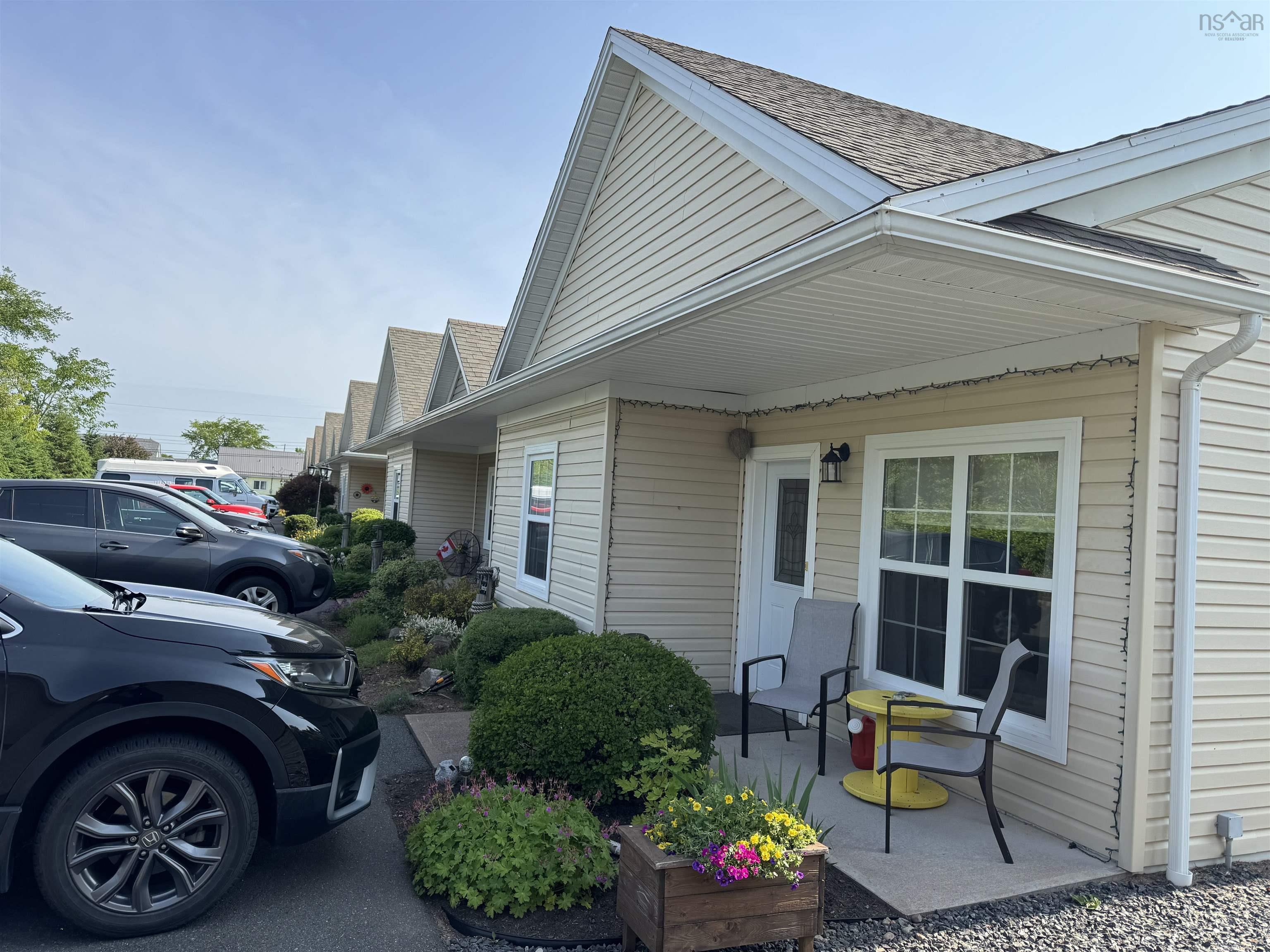 $2,628,000.00: 66,68,70 Wynn Road, Truro