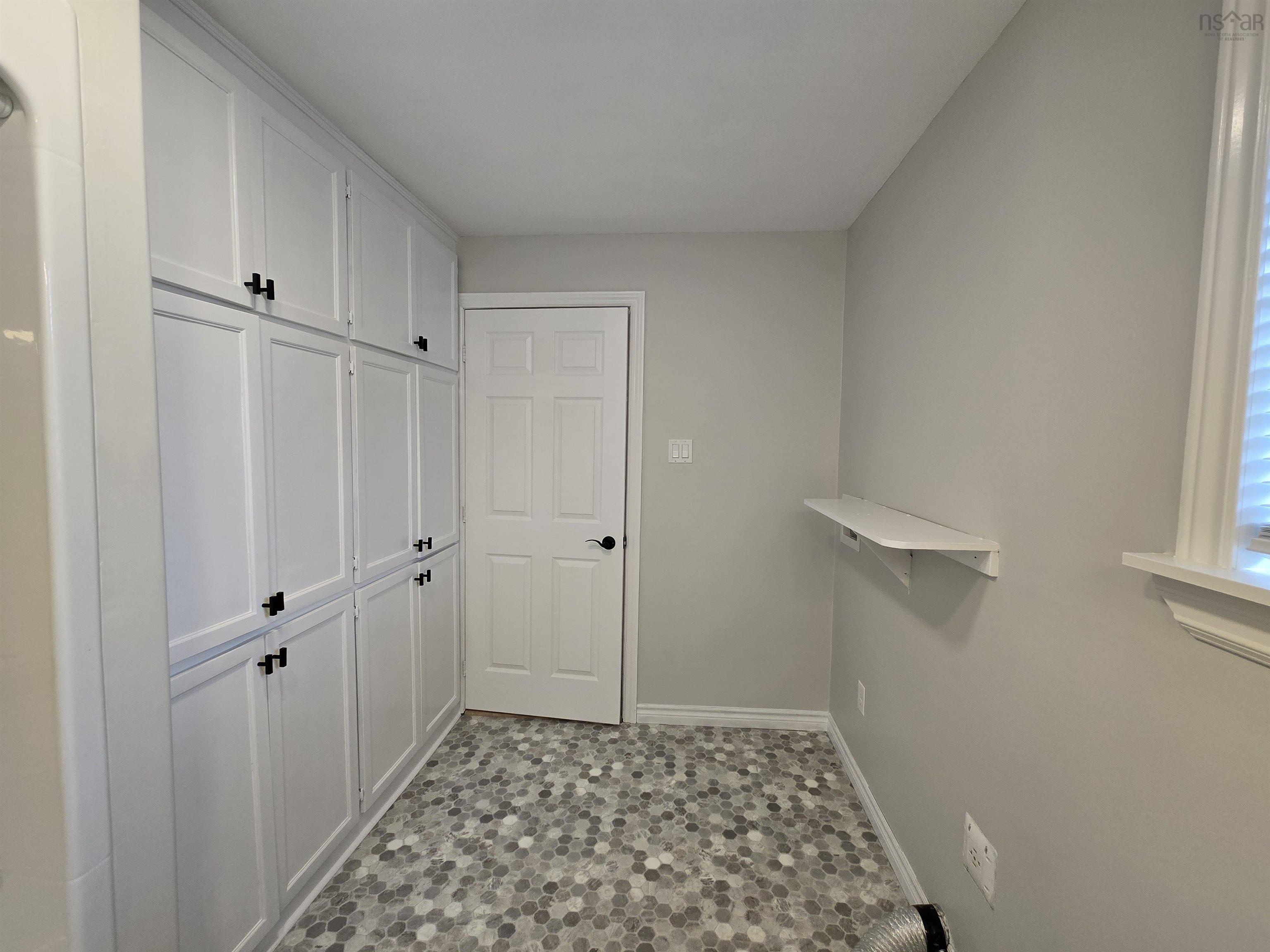 $299,900.00: 13 Centre Street, Middleton