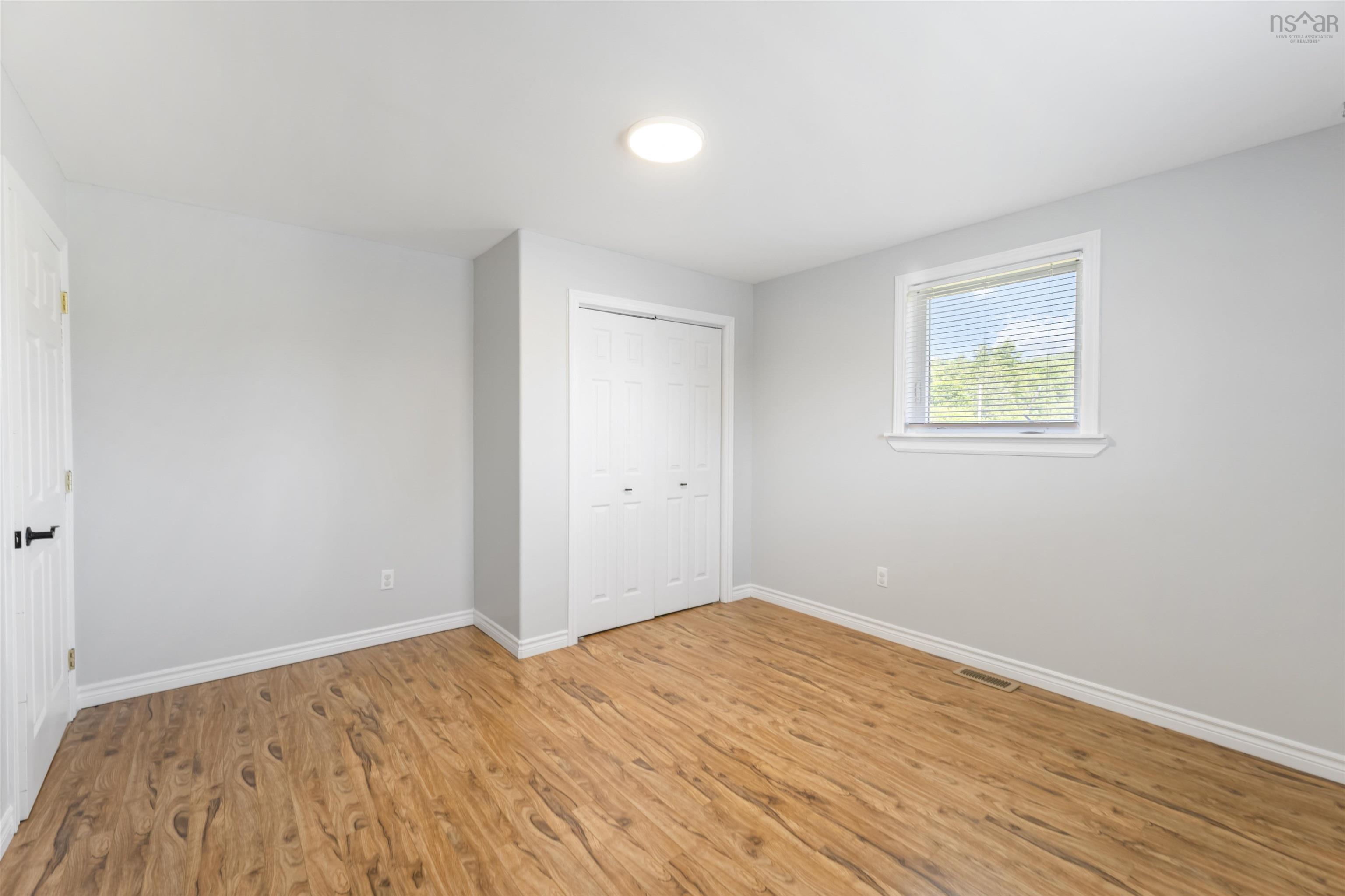 $299,900.00: 13 Centre Street, Middleton