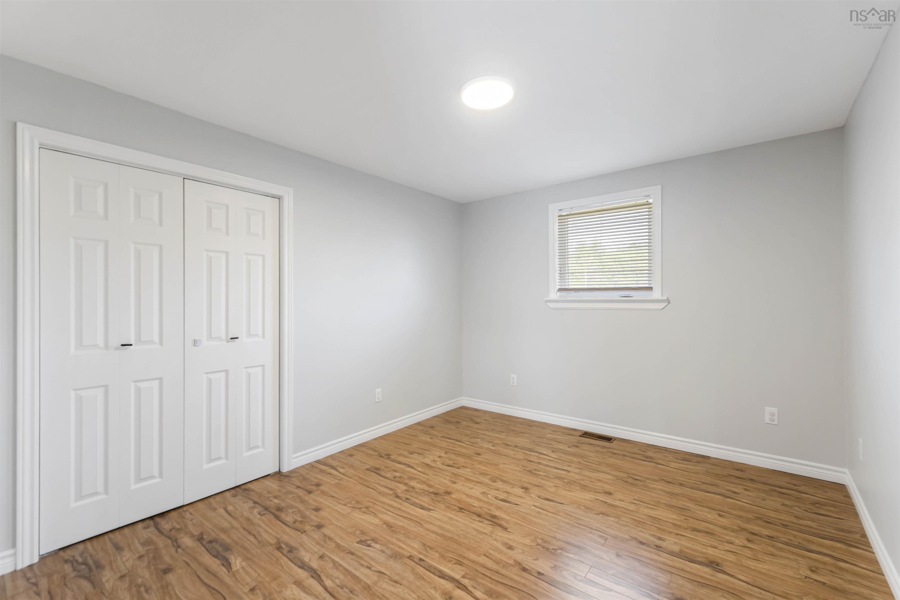 $299,900.00: 13 Centre Street, Middleton