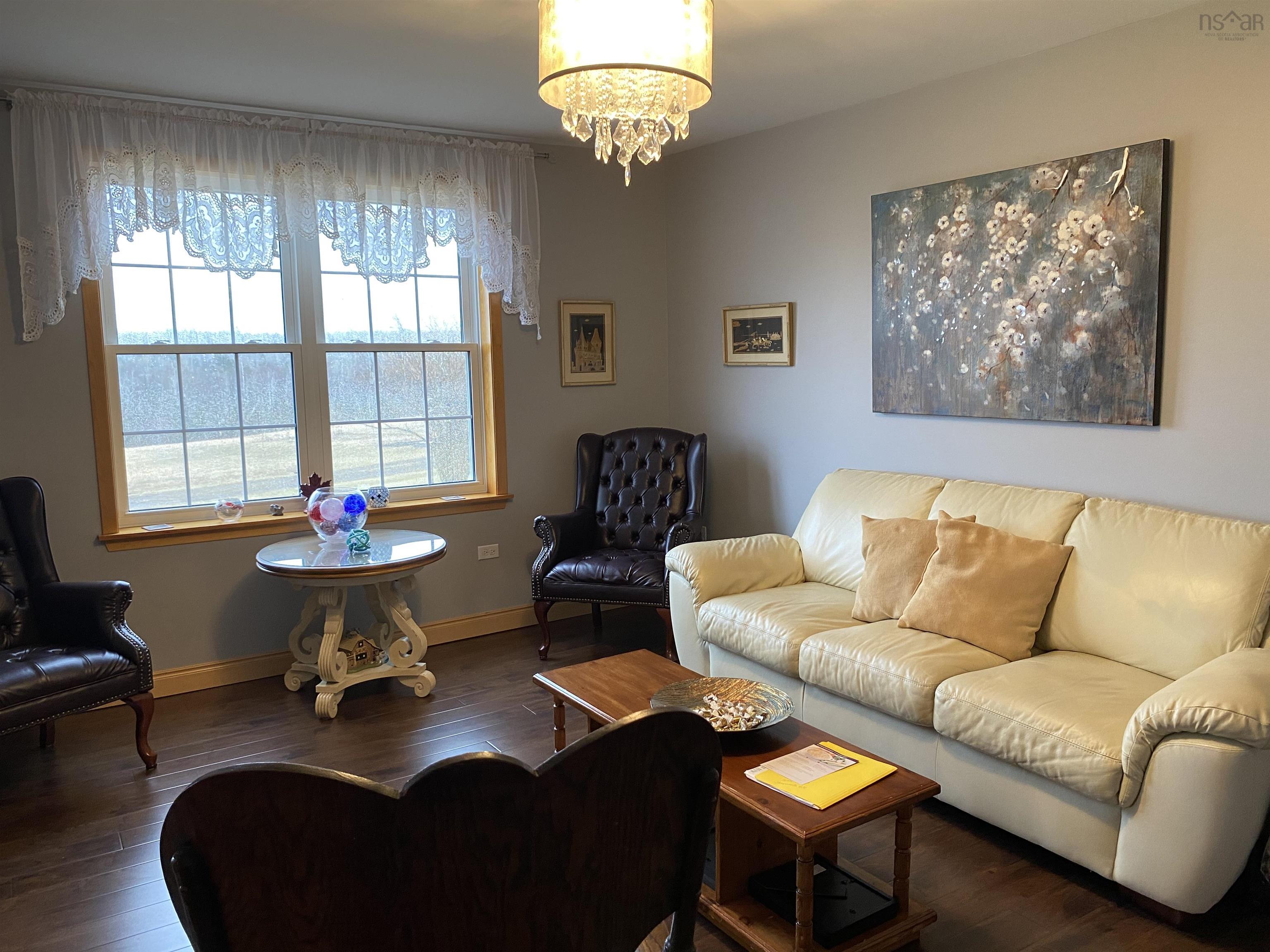 $549,000.00: 252 Glengarry Road, Hopewell