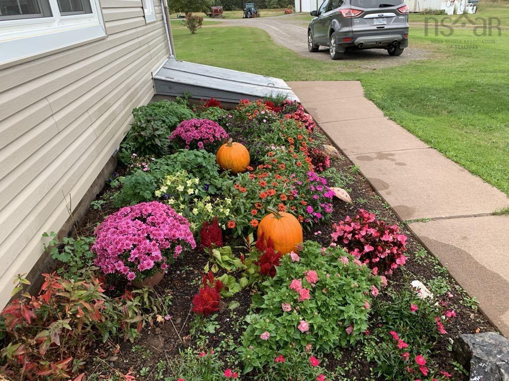 $549,000.00: 252 Glengarry Road, Hopewell