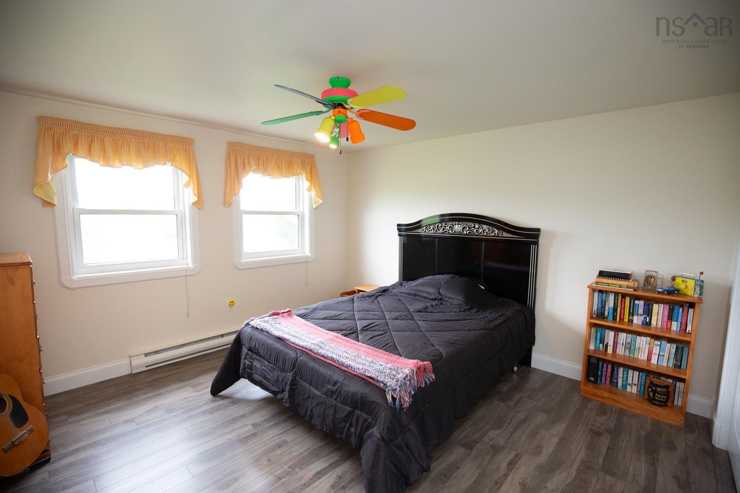 $514,400.00: 489 SALMON RIVER Road, Valley