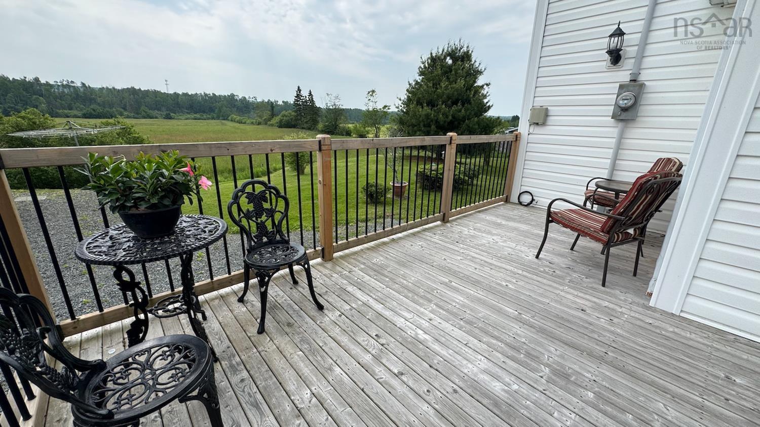 $514,400.00: 489 SALMON RIVER Road, Valley