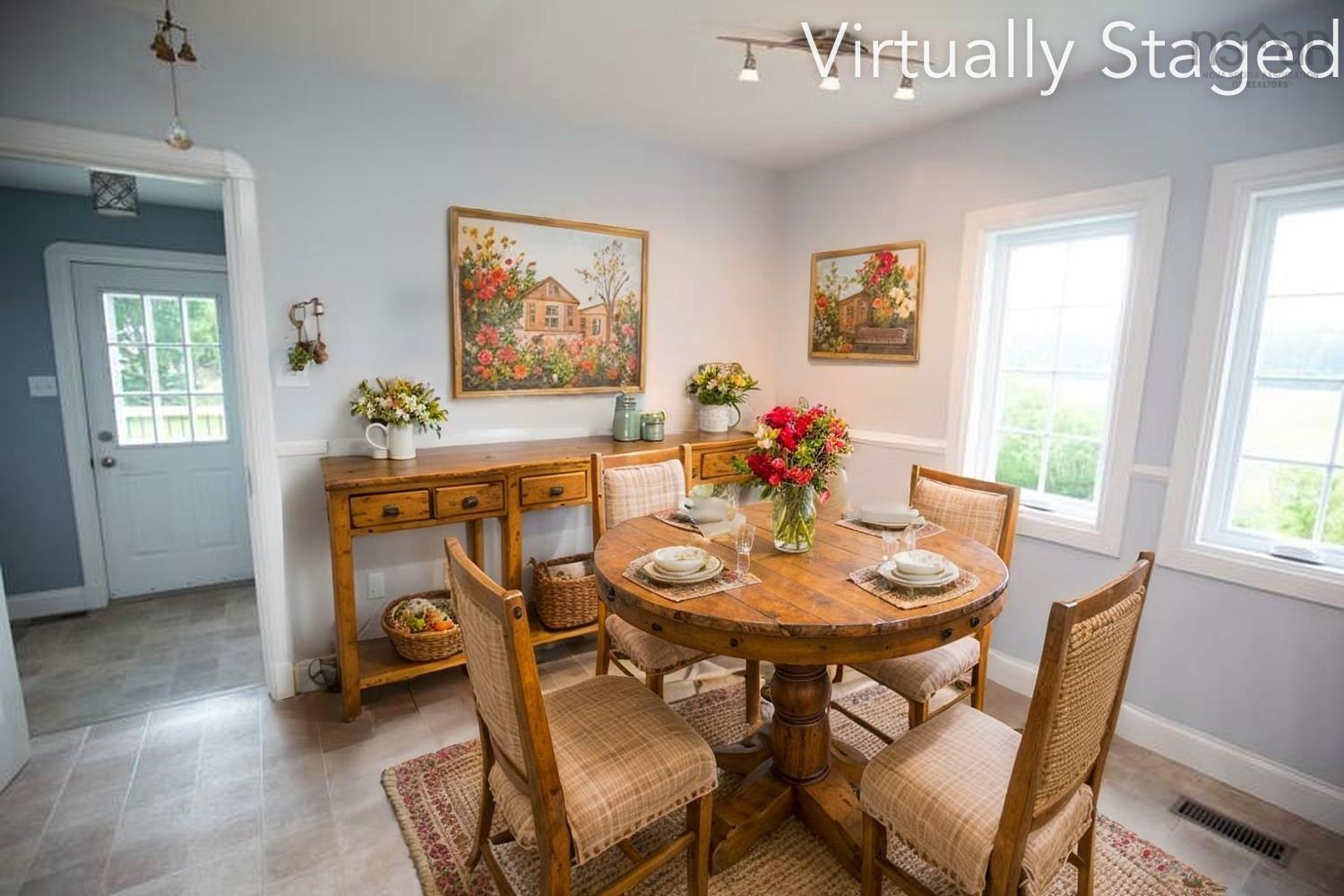 $514,400.00: 489 SALMON RIVER Road, Valley
