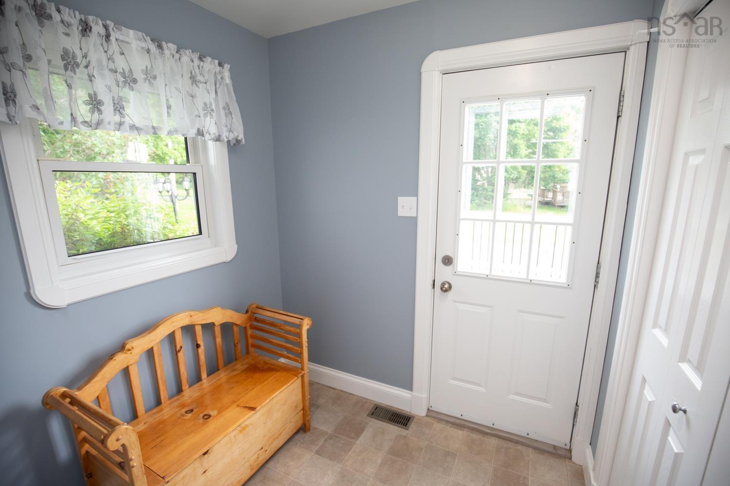 $514,400.00: 489 SALMON RIVER Road, Valley