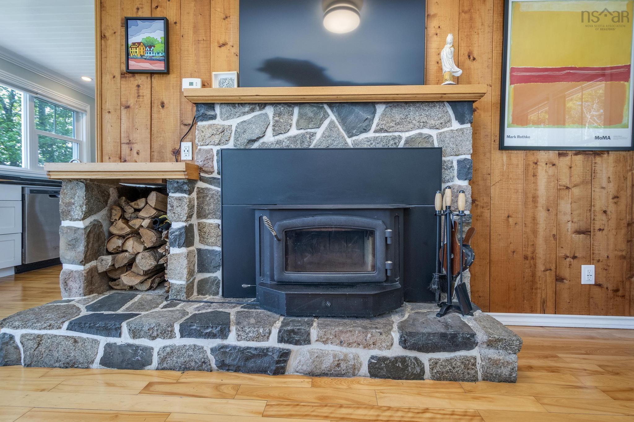 $664,900.00: 1435 Highway 329, Mill Cove