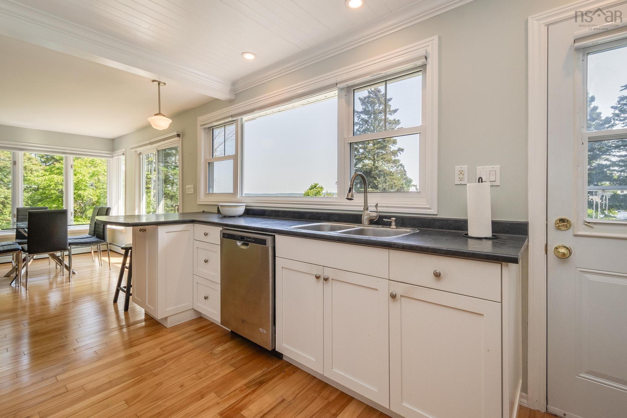 $664,900.00: 1435 Highway 329, Mill Cove