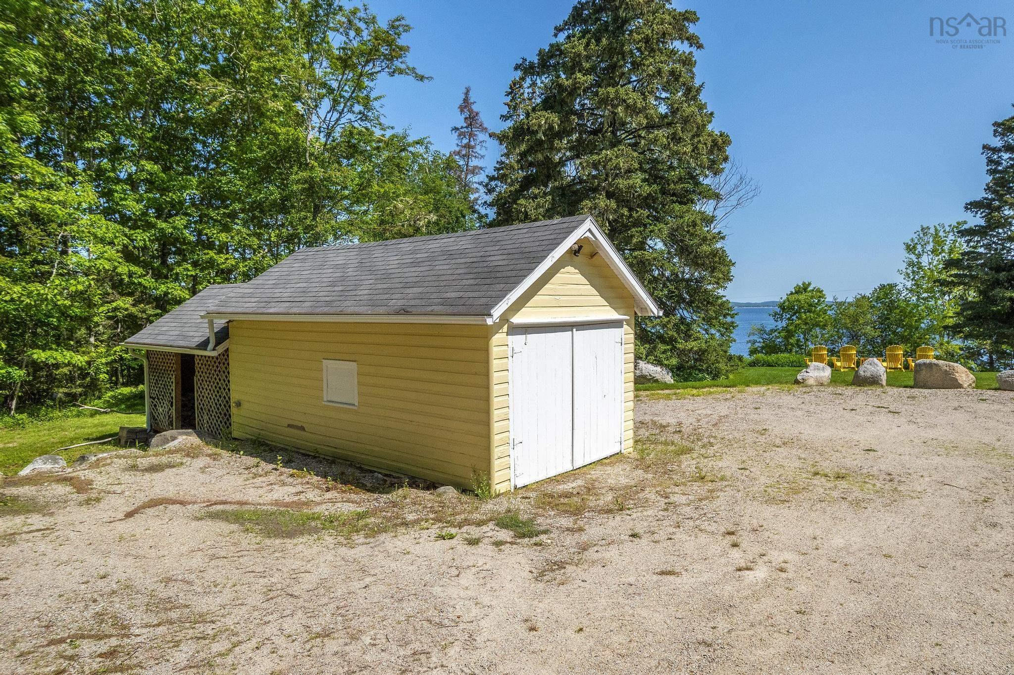 $664,900.00: 1435 Highway 329, Mill Cove