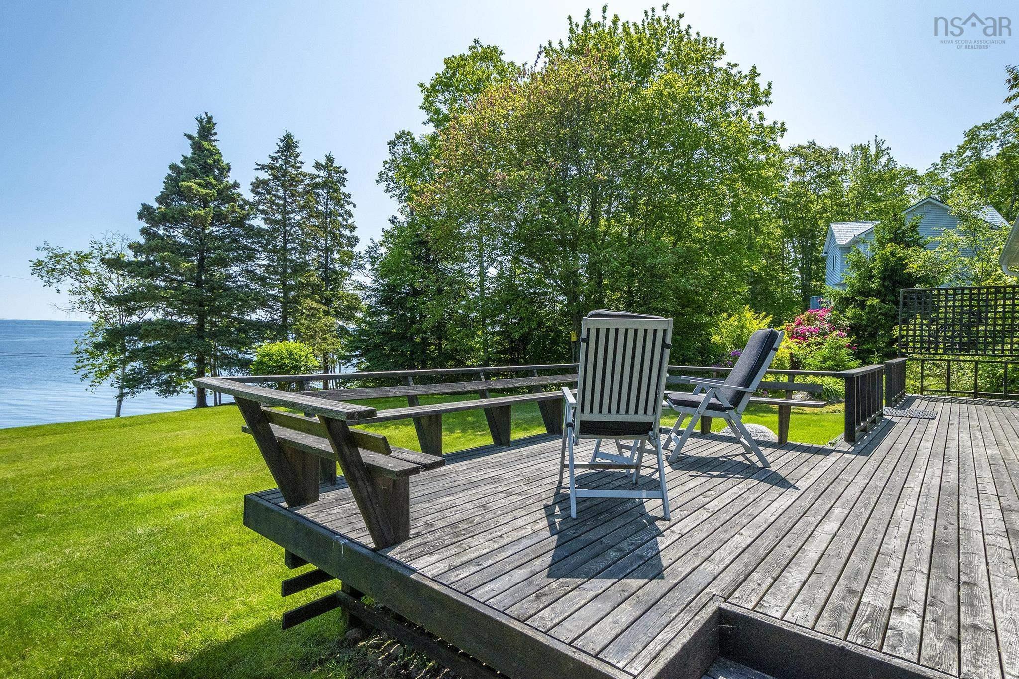$664,900.00: 1435 Highway 329, Mill Cove