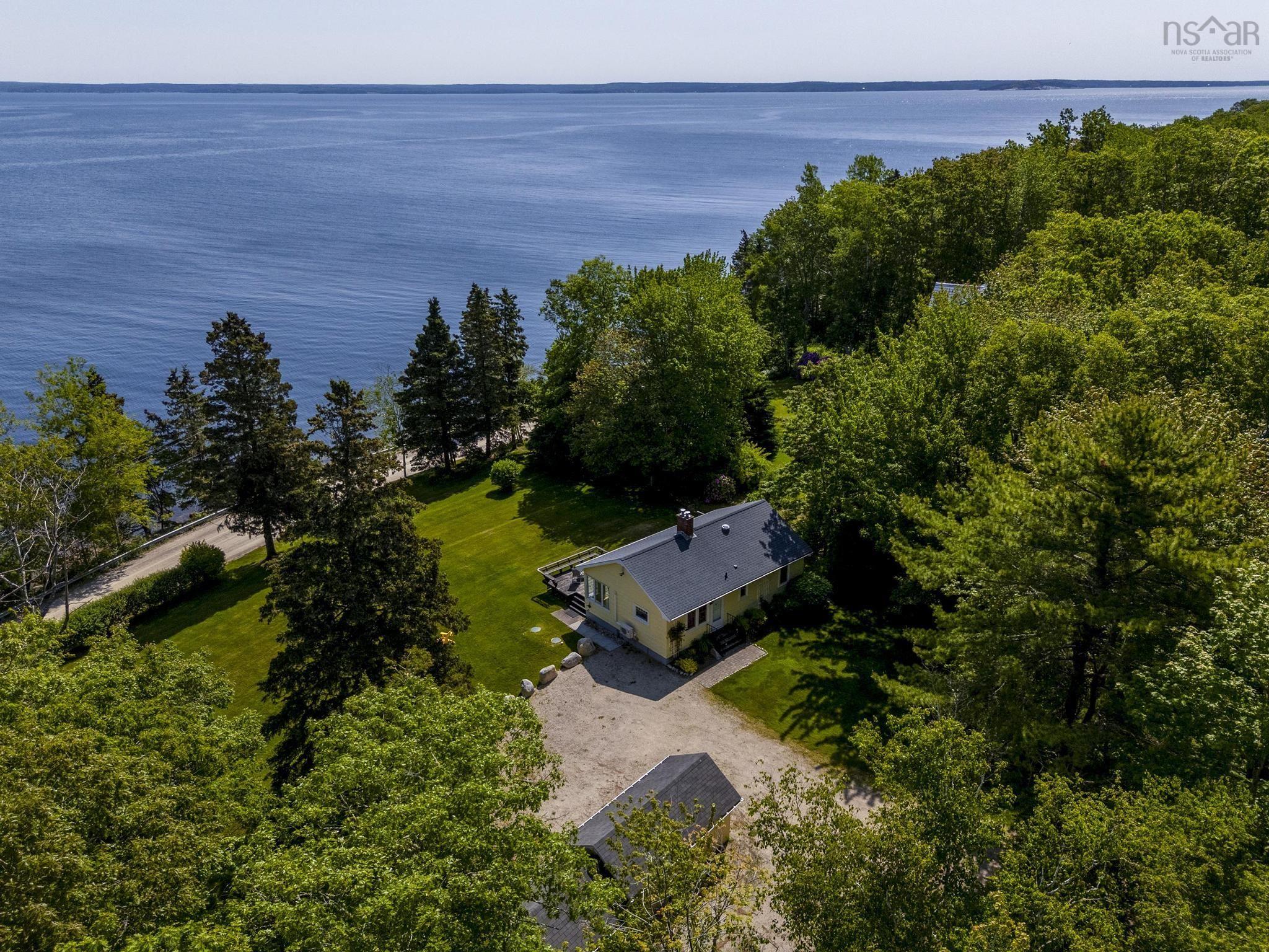 $664,900.00: 1435 Highway 329, Mill Cove
