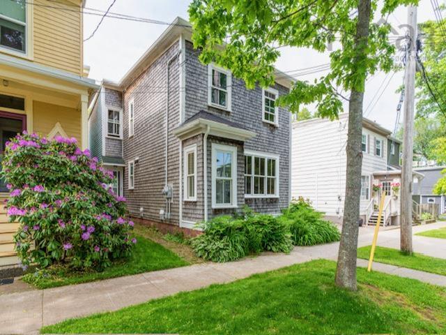 $890,000.00: 6139/6141 Linden Street, Halifax
