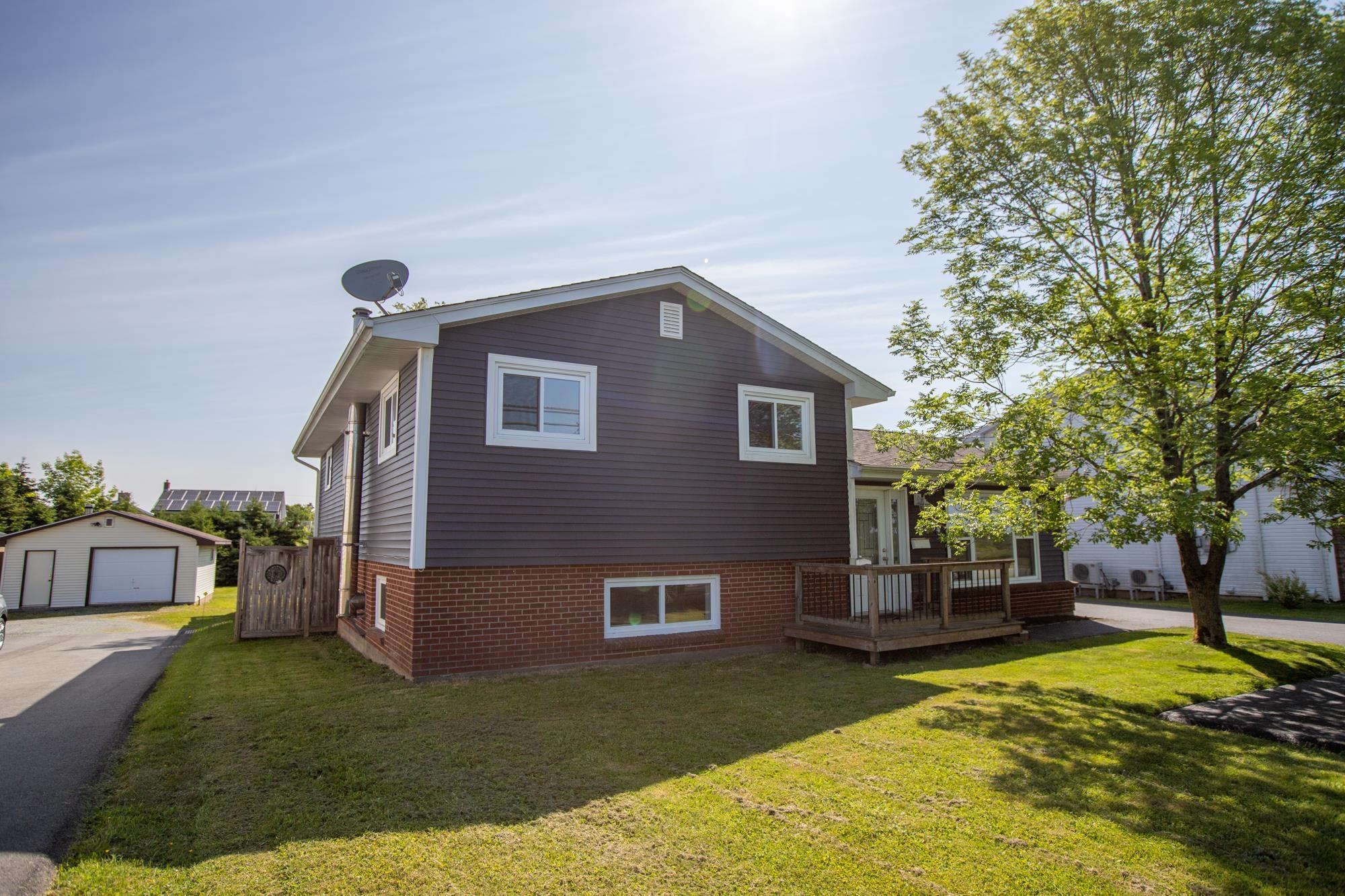 $499,900.00: 334 Caldwell Road, Dartmouth
