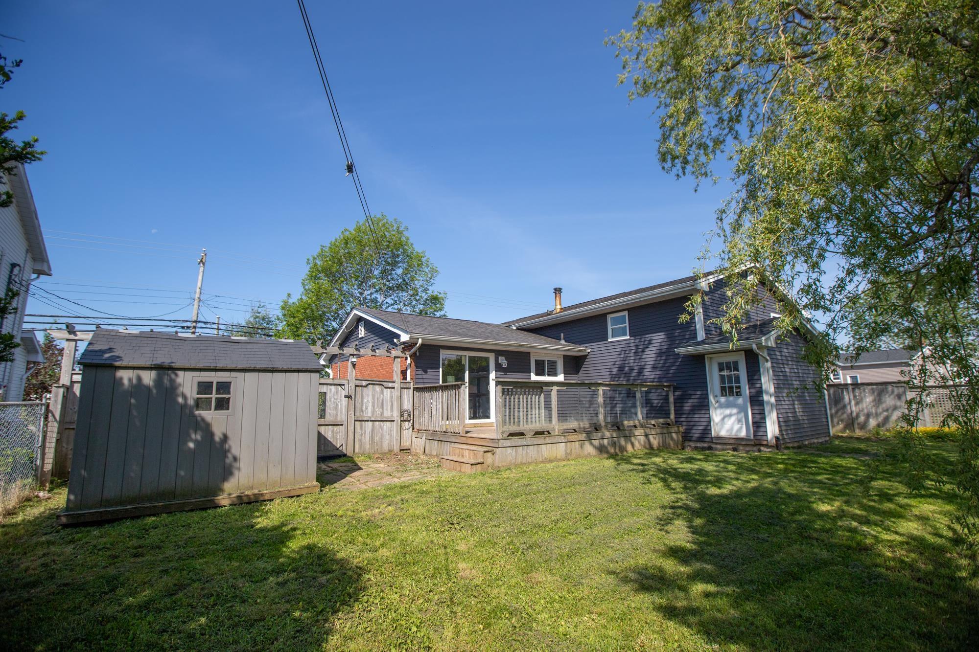 $499,900.00: 334 Caldwell Road, Dartmouth