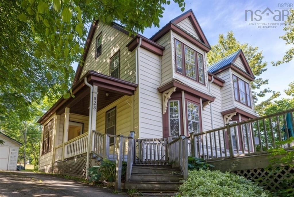 $539,000.00: 523 Chebucto Street, Baddeck