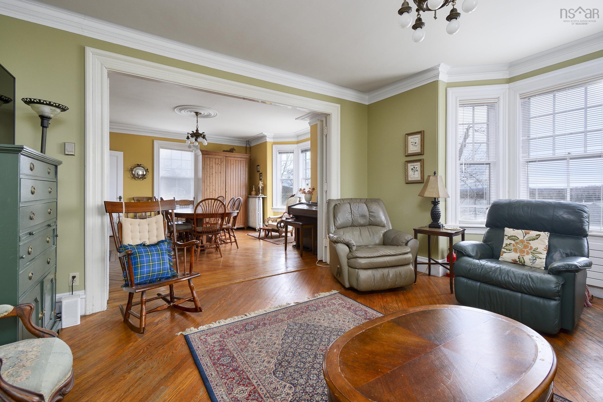 $539,000.00: 523 Chebucto Street, Baddeck