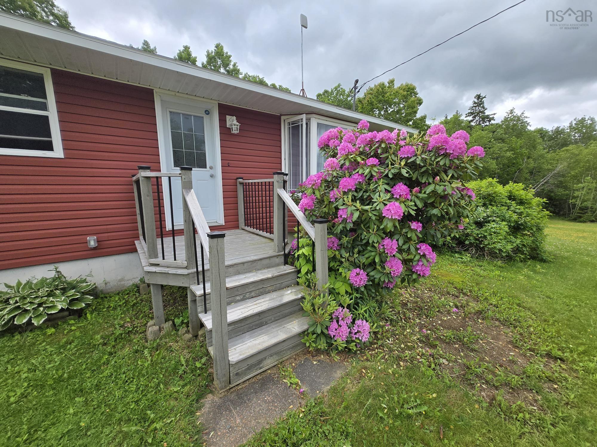 $399,900.00: 8500 Sherbrooke Road, Mcphersons Mills