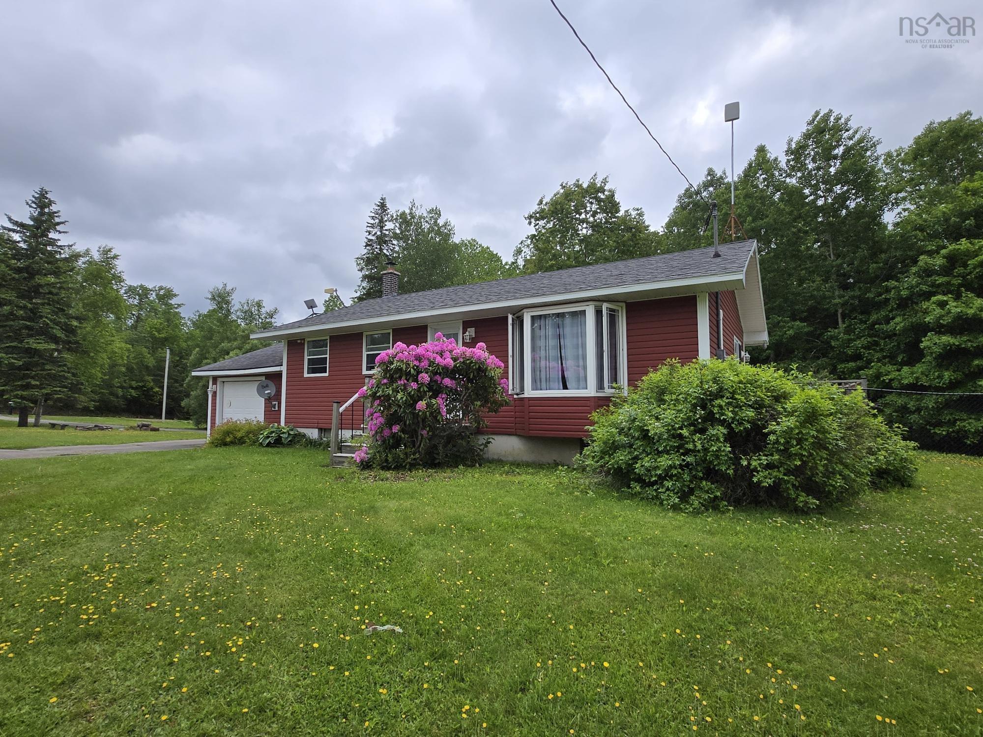 $399,900.00: 8500 Sherbrooke Road, Mcphersons Mills