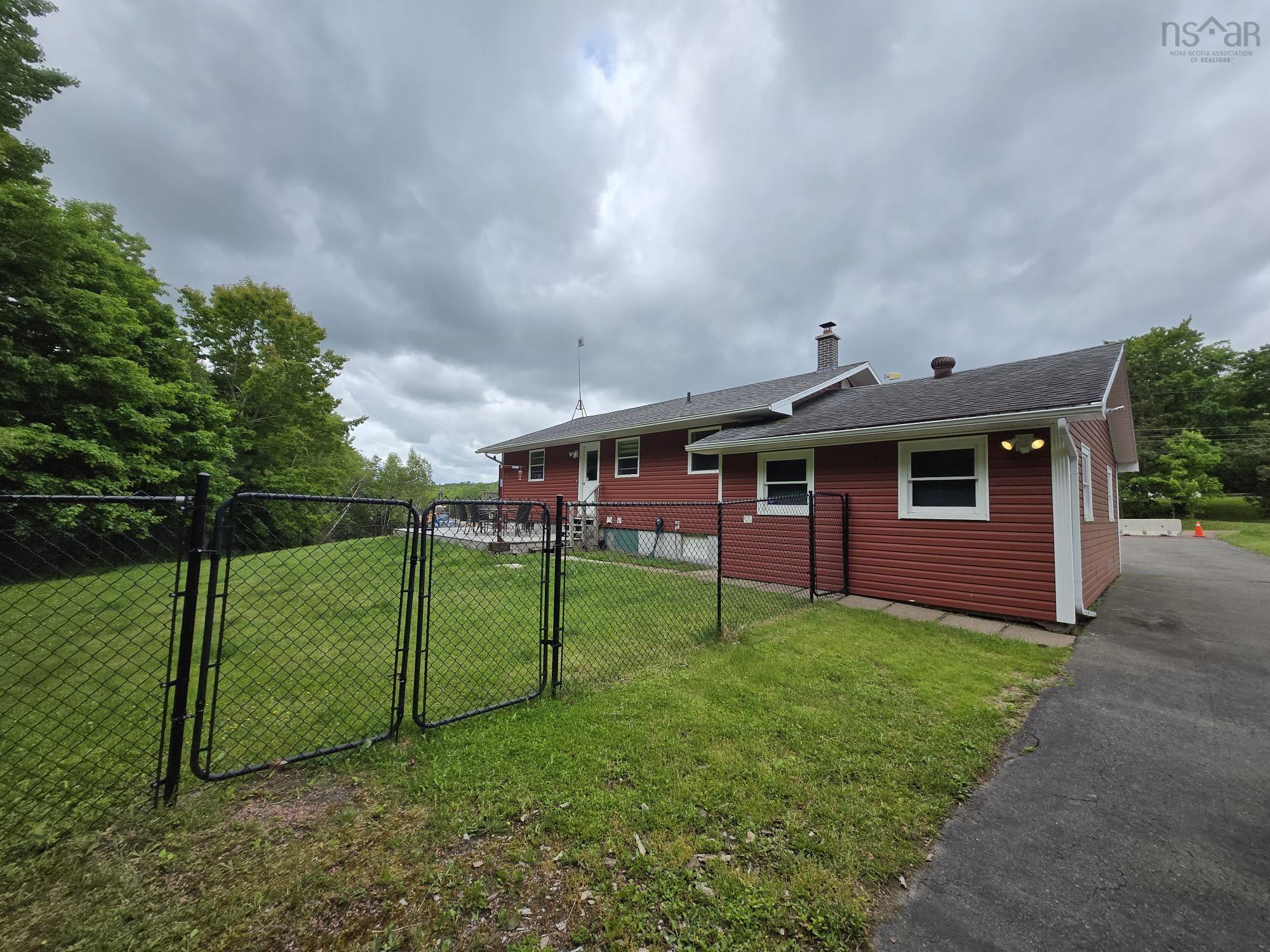 $399,900.00: 8500 Sherbrooke Road, Mcphersons Mills