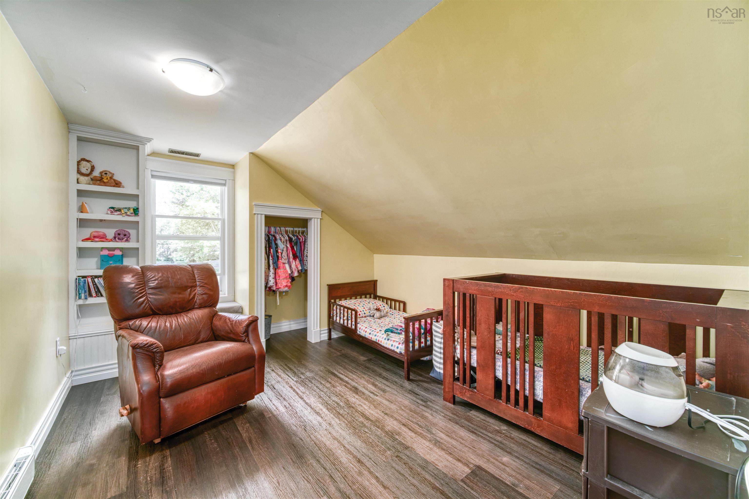 $372,500.00: 242 Dodge Road, Wilmot