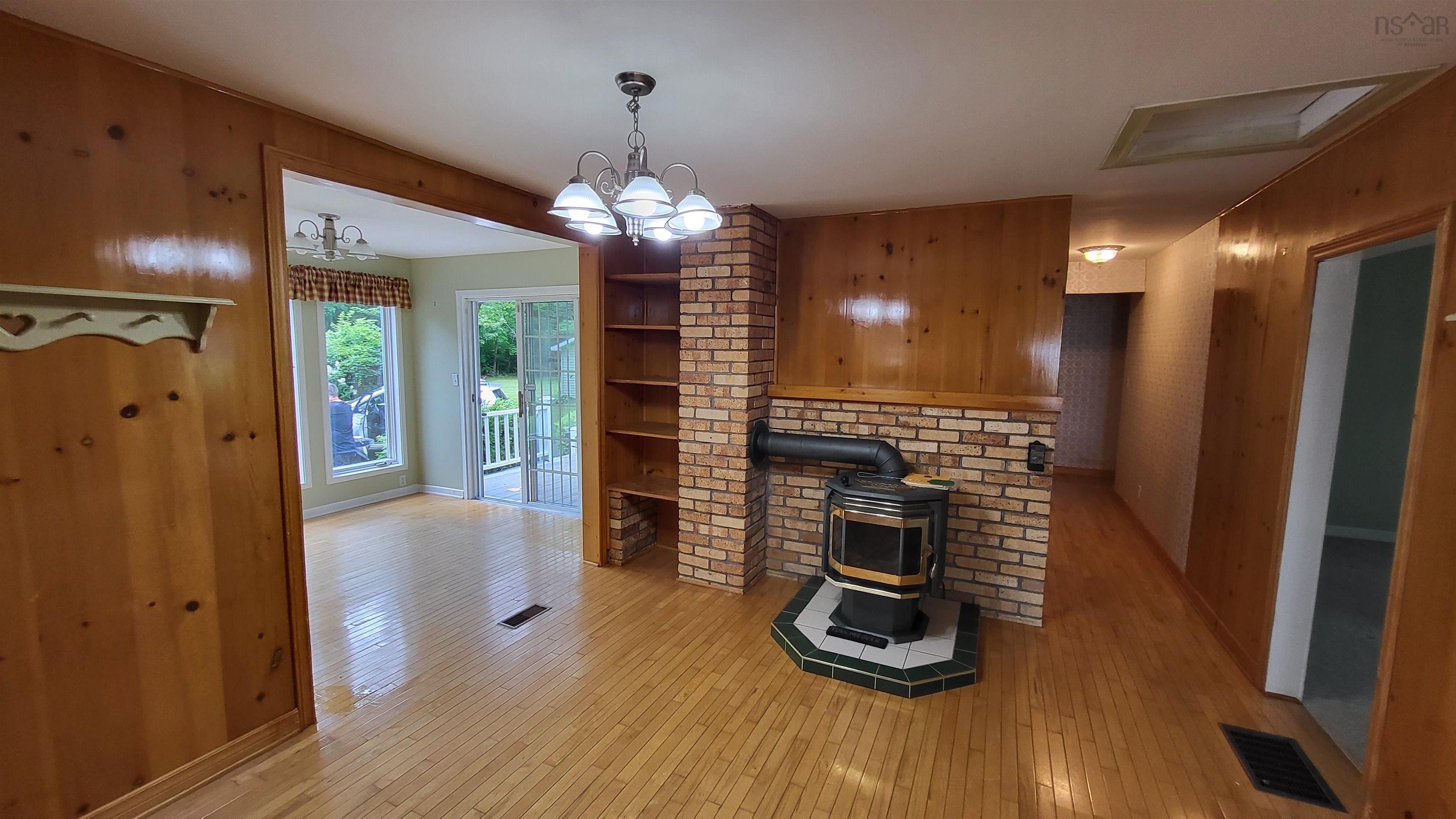 $319,900.00: 256 Dodge Road, Wilmot