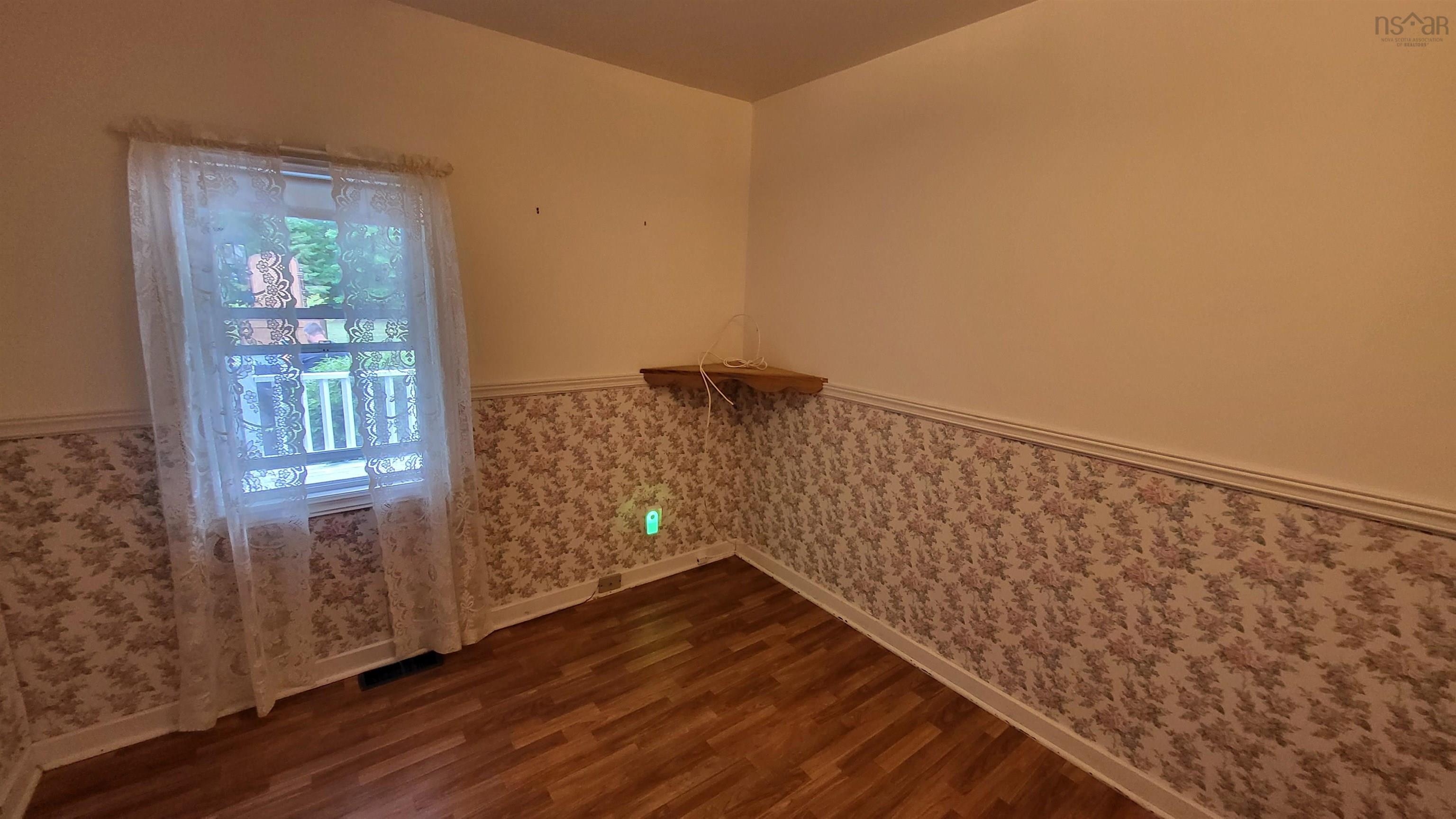 $319,900.00: 256 Dodge Road, Wilmot