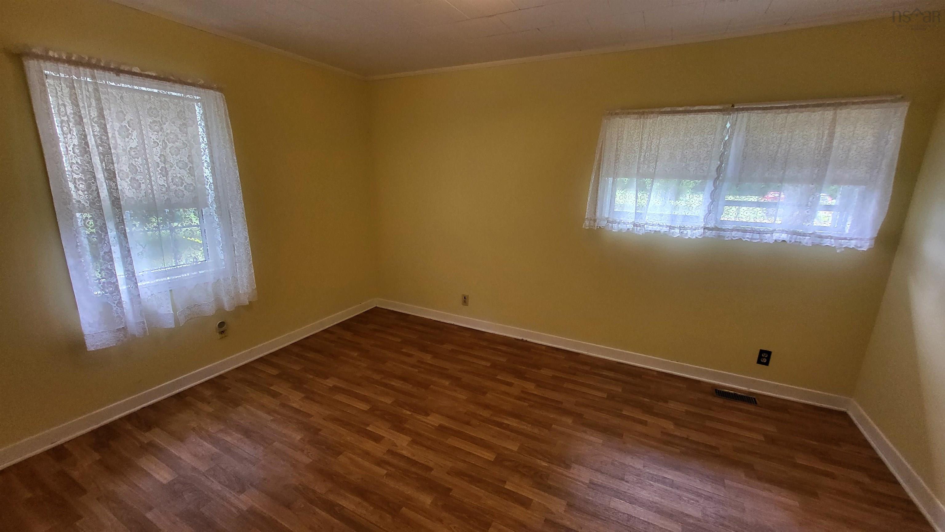 $319,900.00: 256 Dodge Road, Wilmot