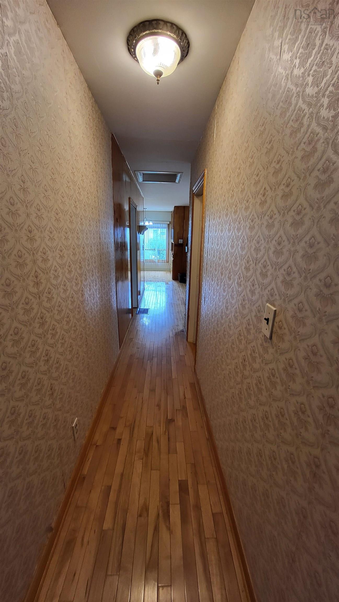 $319,900.00: 256 Dodge Road, Wilmot