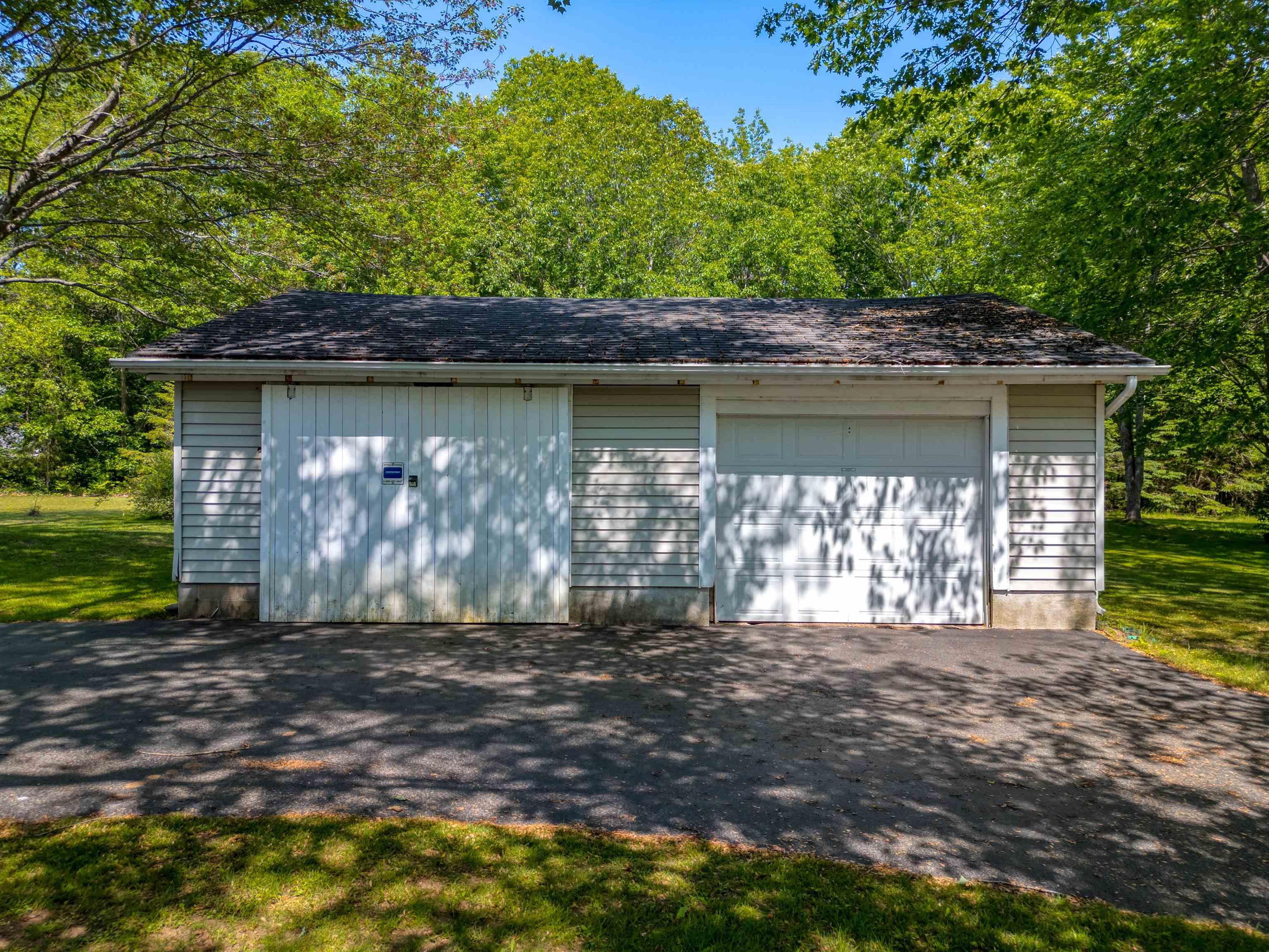 $319,900.00: 256 Dodge Road, Wilmot