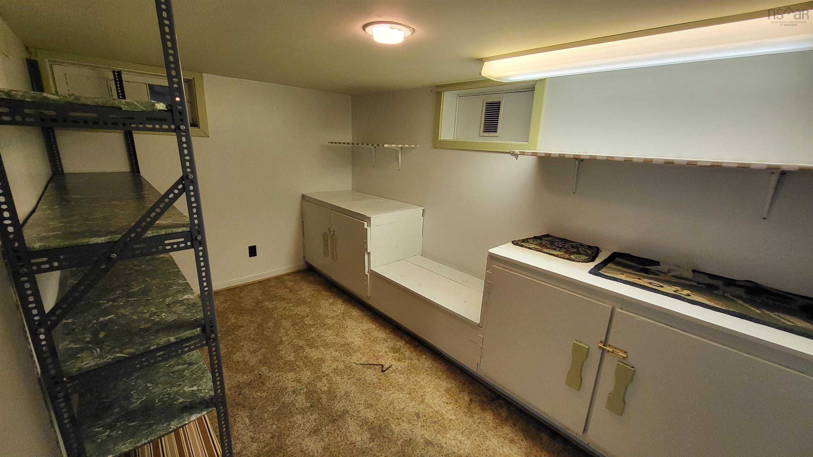 $319,900.00: 256 Dodge Road, Wilmot